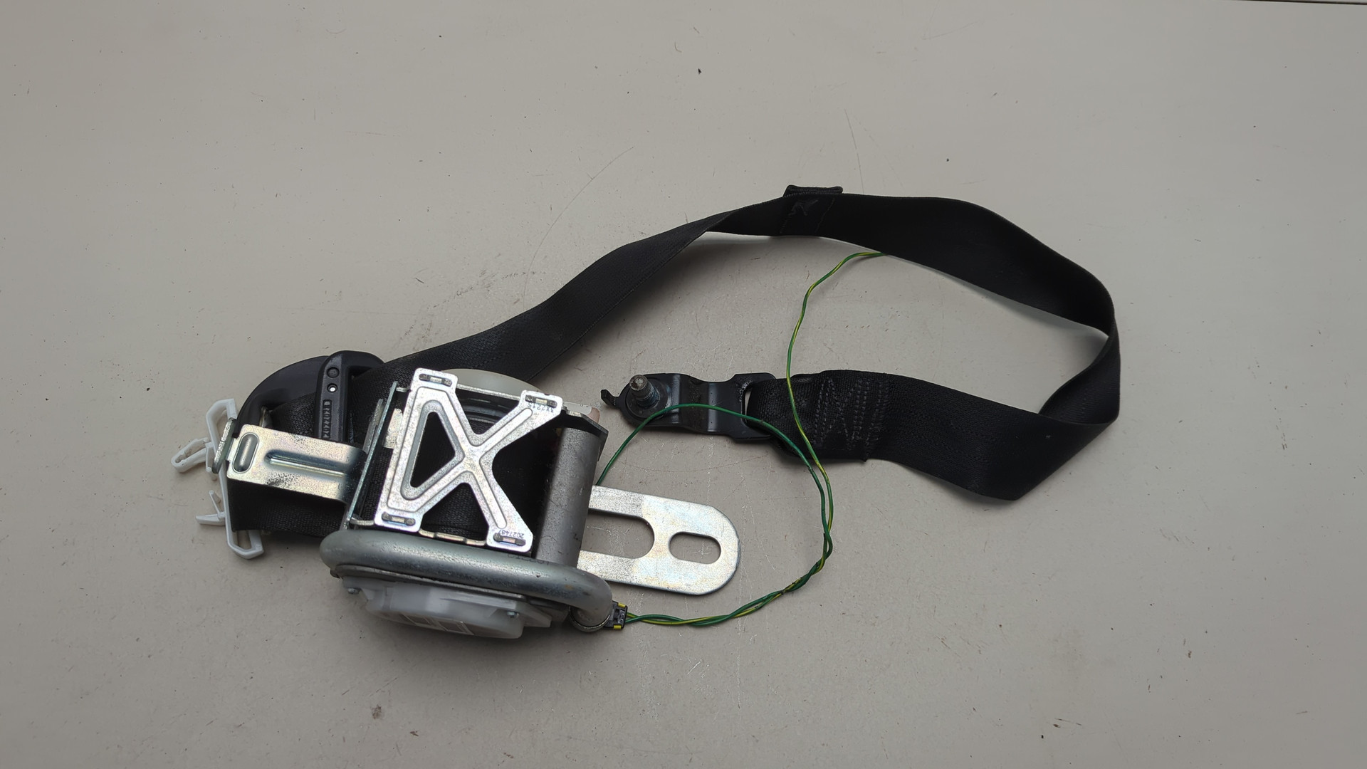 Ремень безопасности