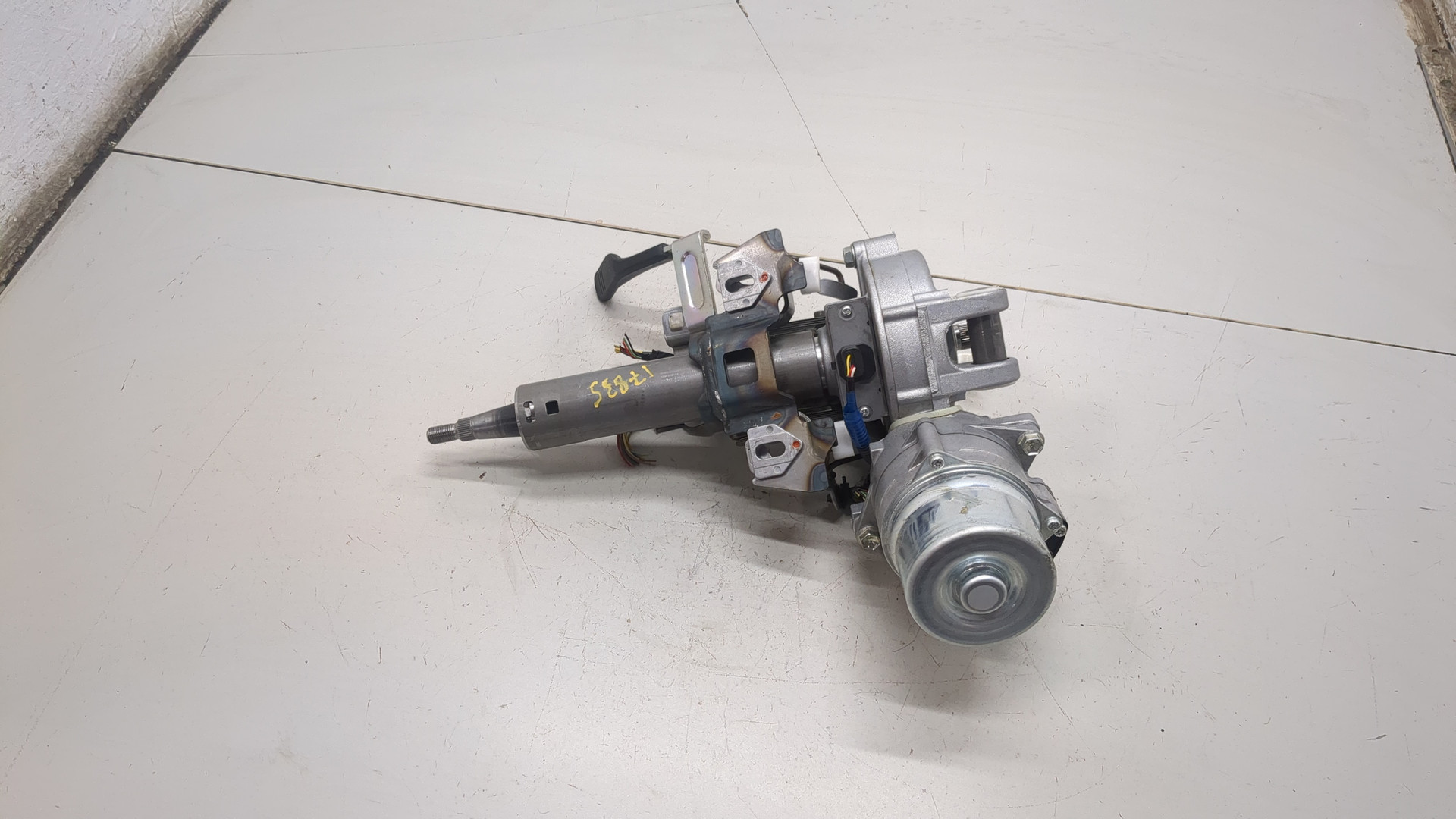 Серводвигатель рулевой рейки