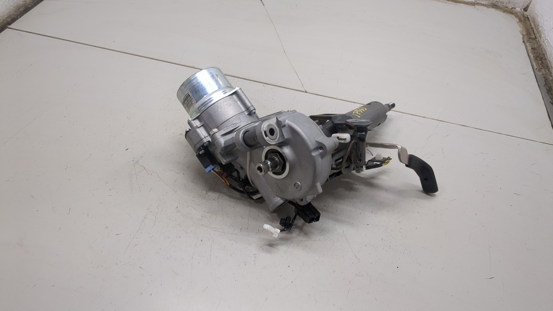 Серводвигатель рулевой рейки