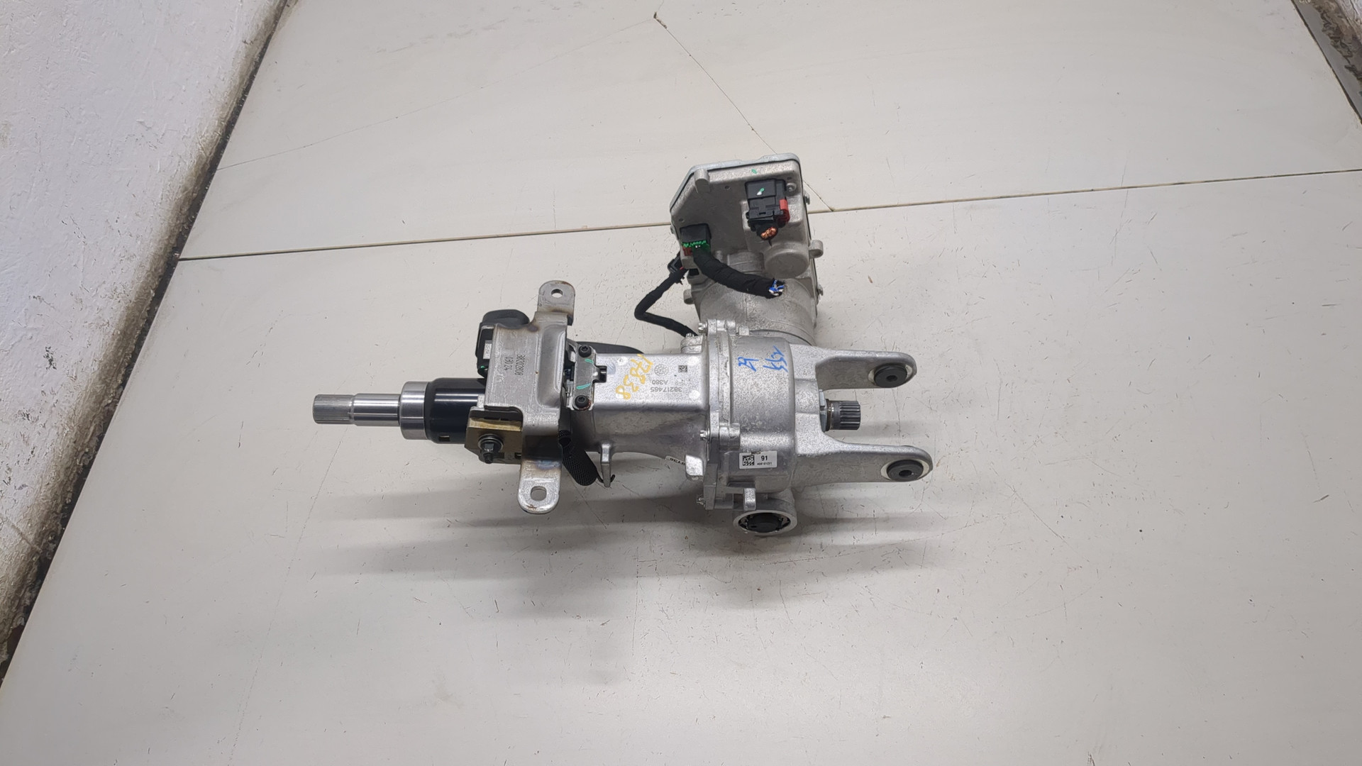 Серводвигатель рулевой рейки