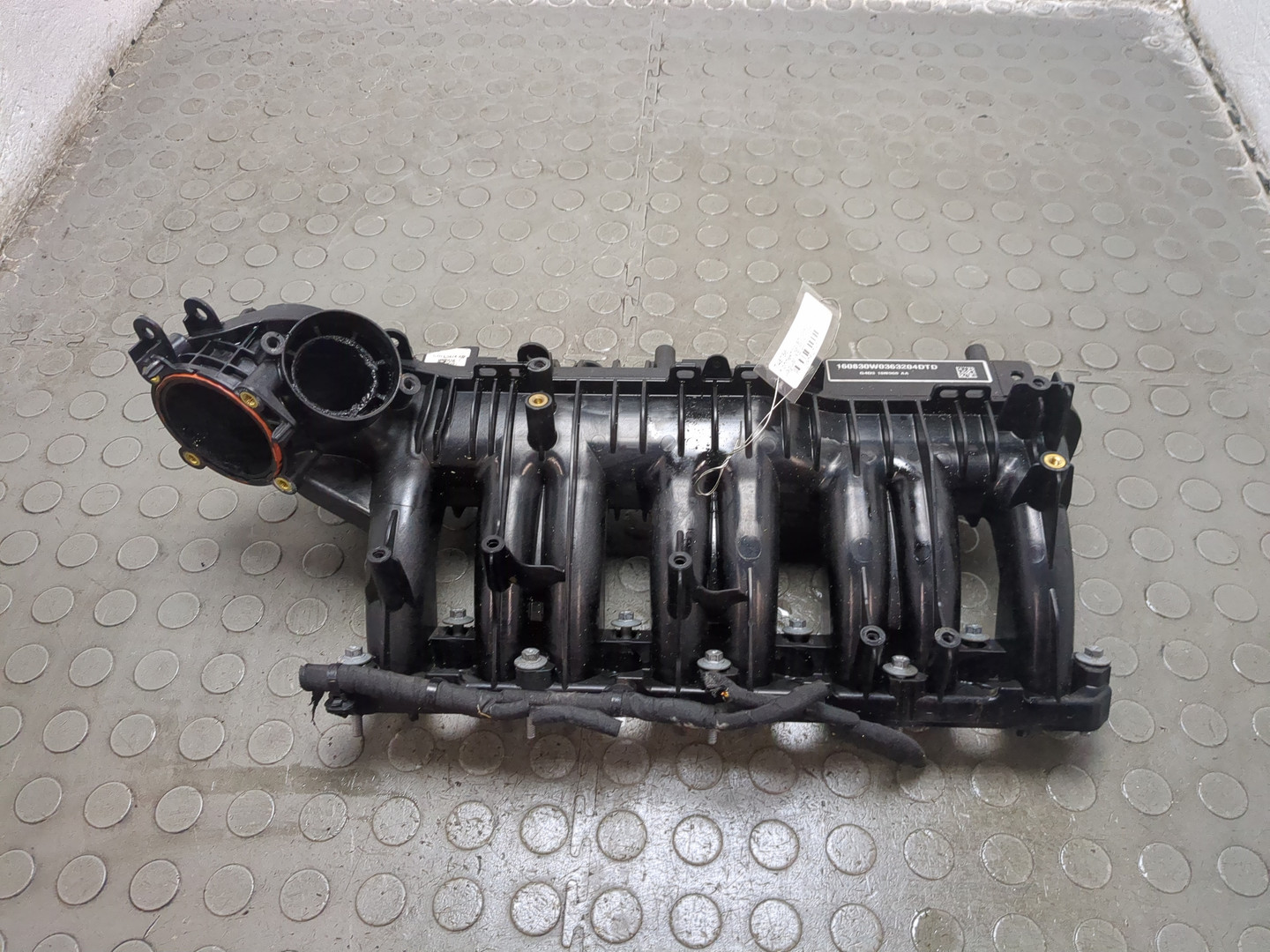 Коллектор впускной