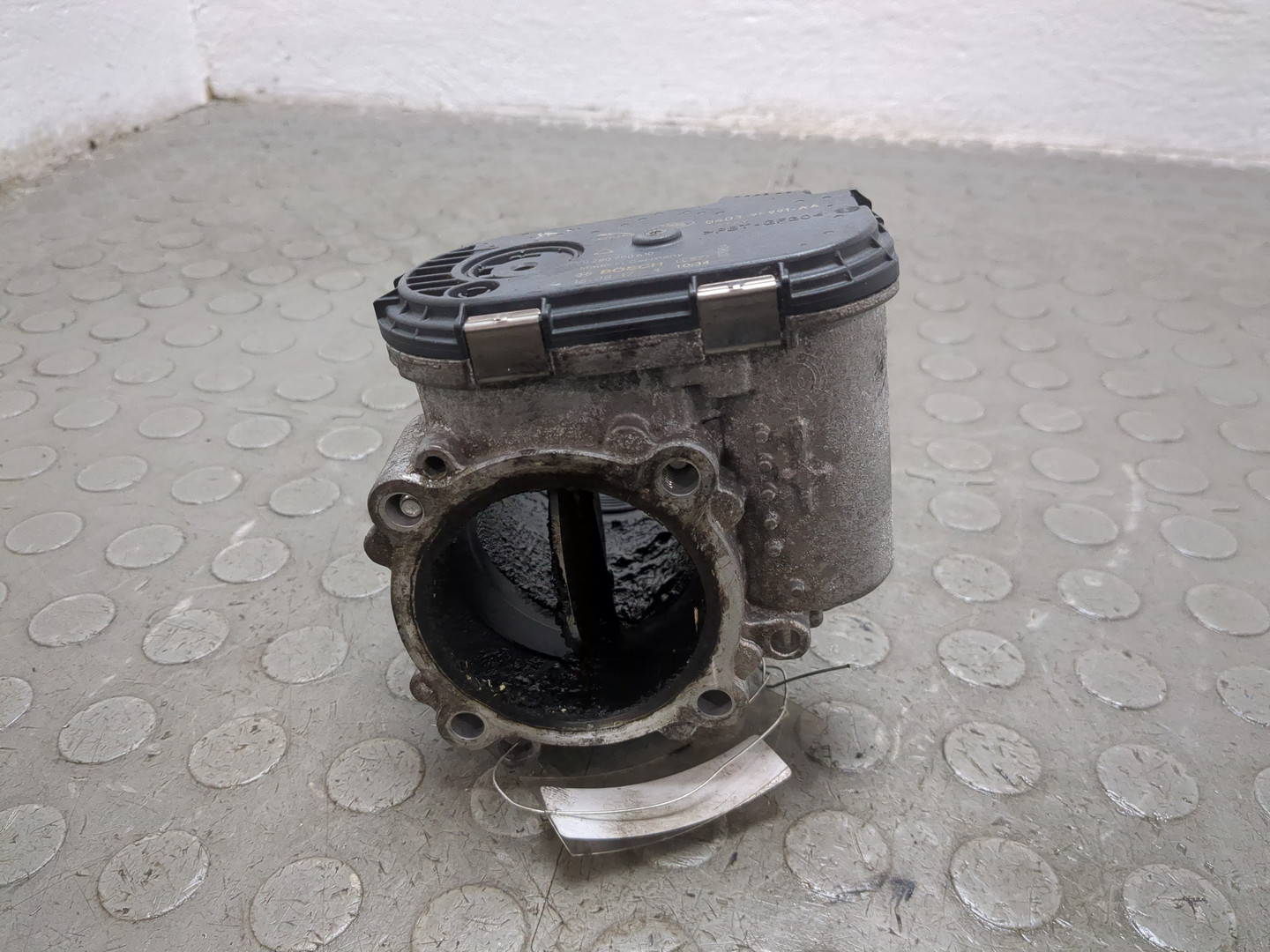 Заслонка дроссельная электрическая