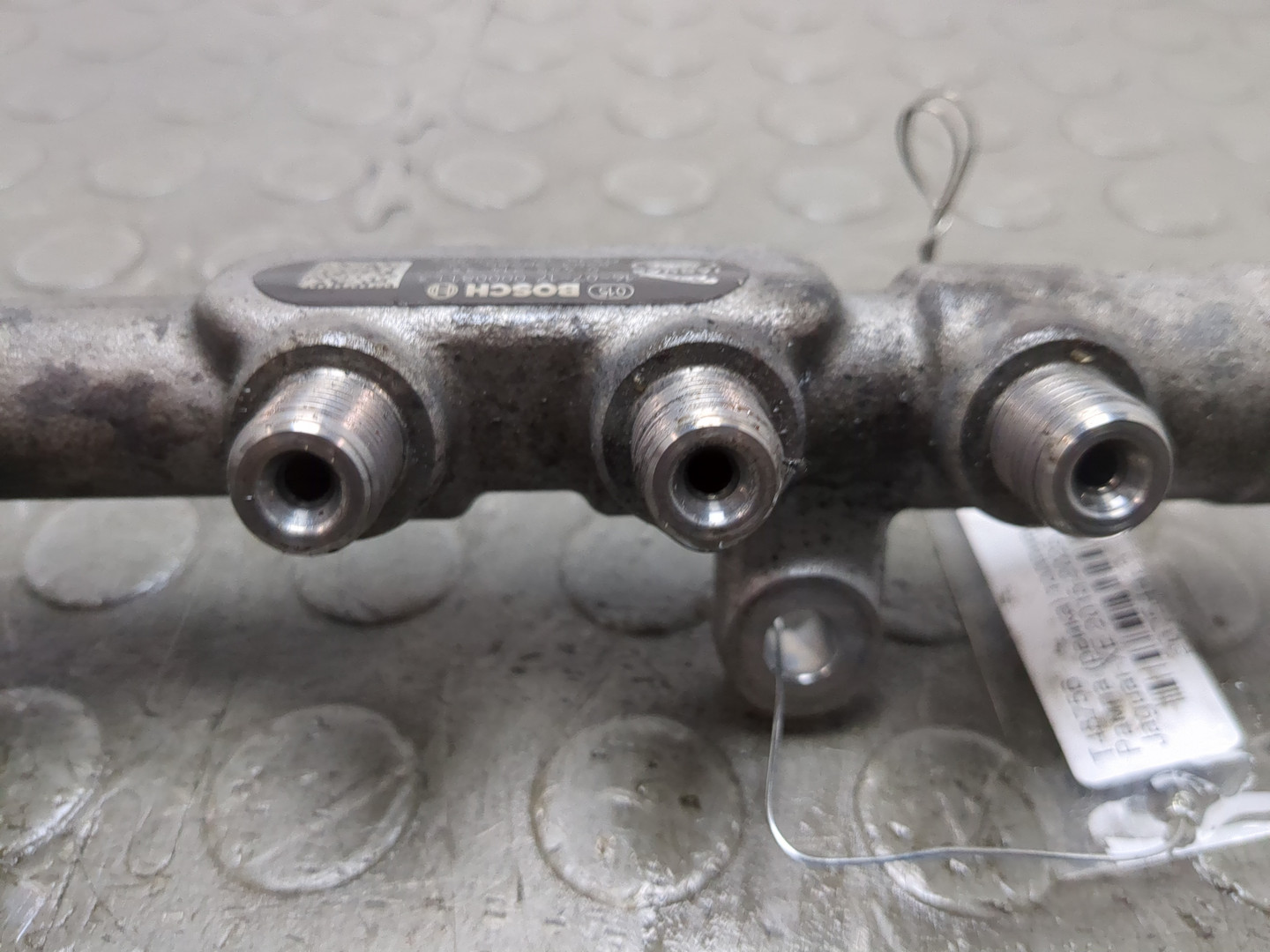 Рейка топливная (рампа)