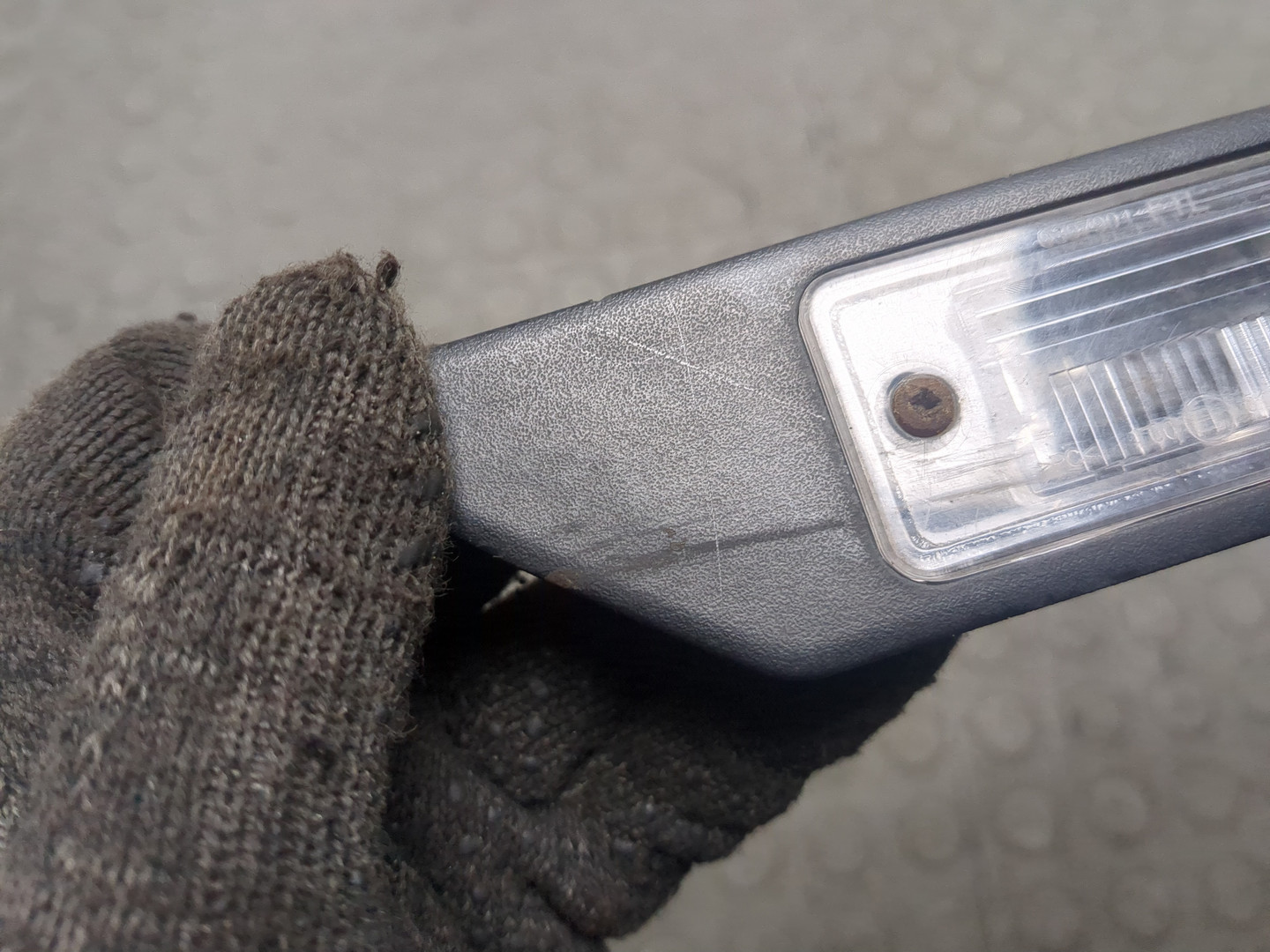 Фонарь подсветки номера