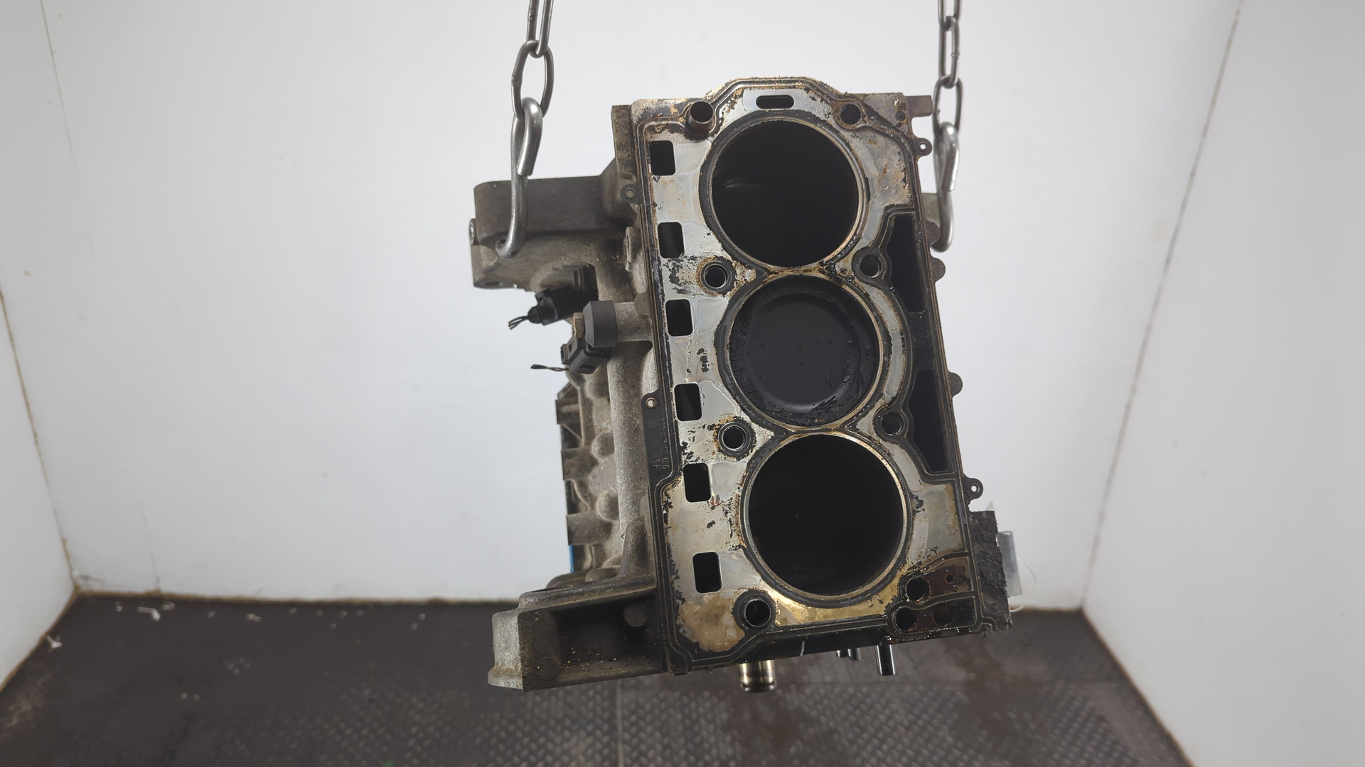 Блок двигателя