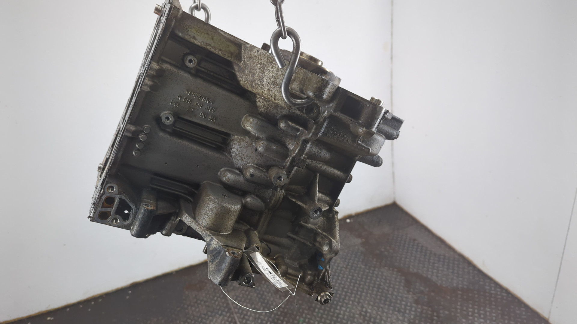 Блок двигателя