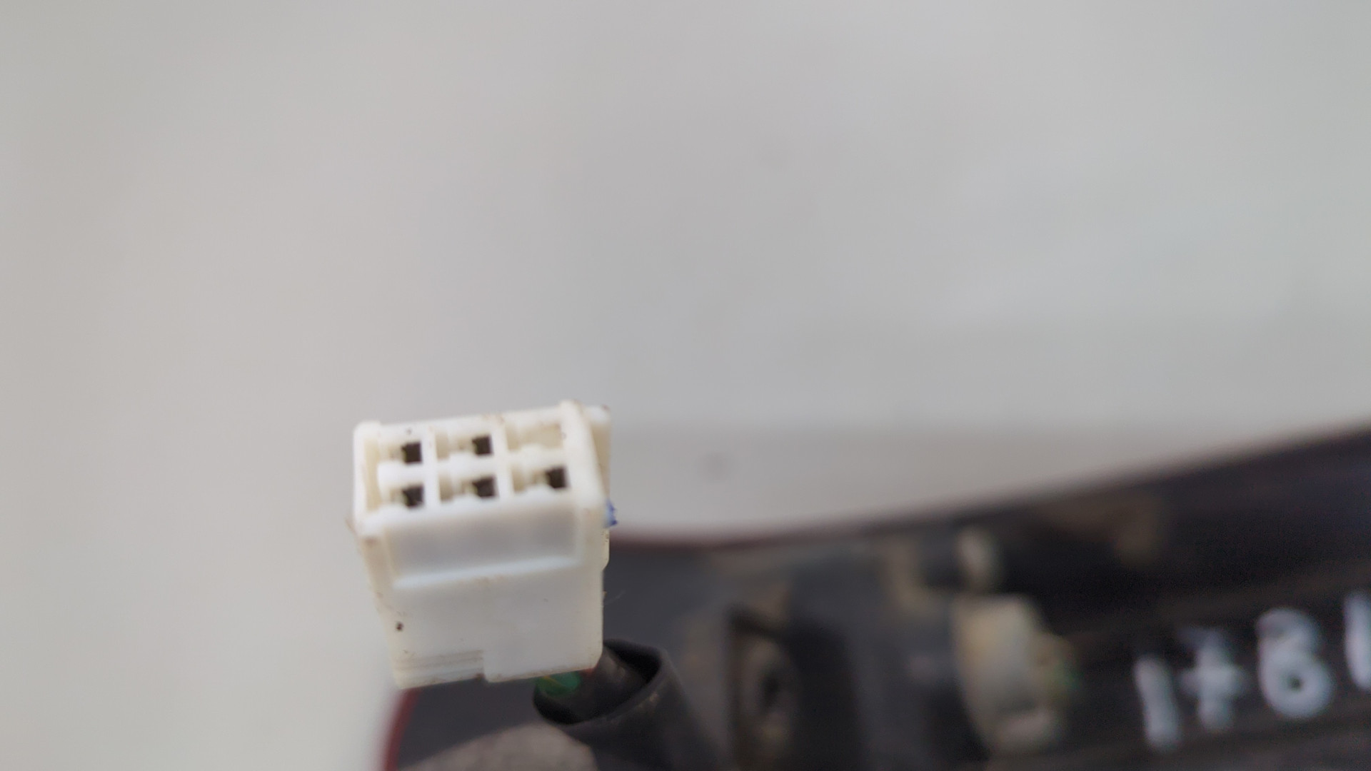 Фонарь задний левый