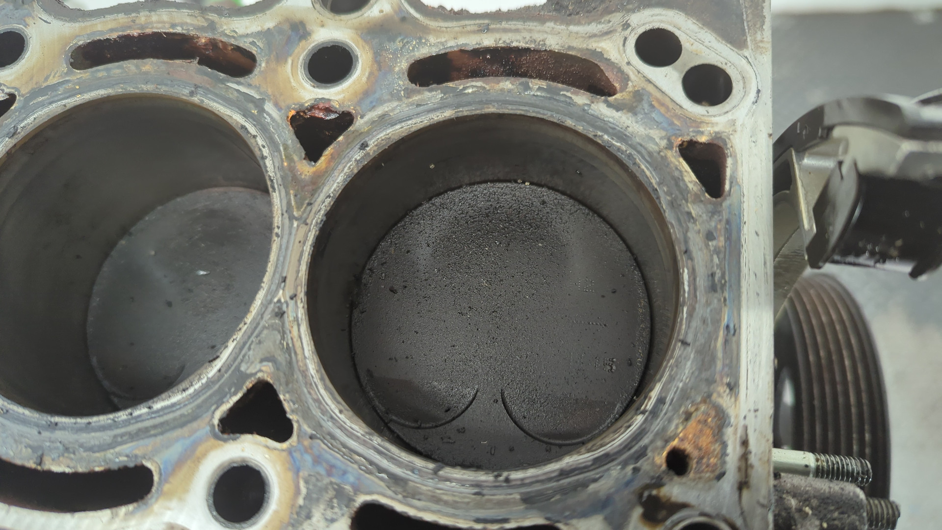 Блок двигателя