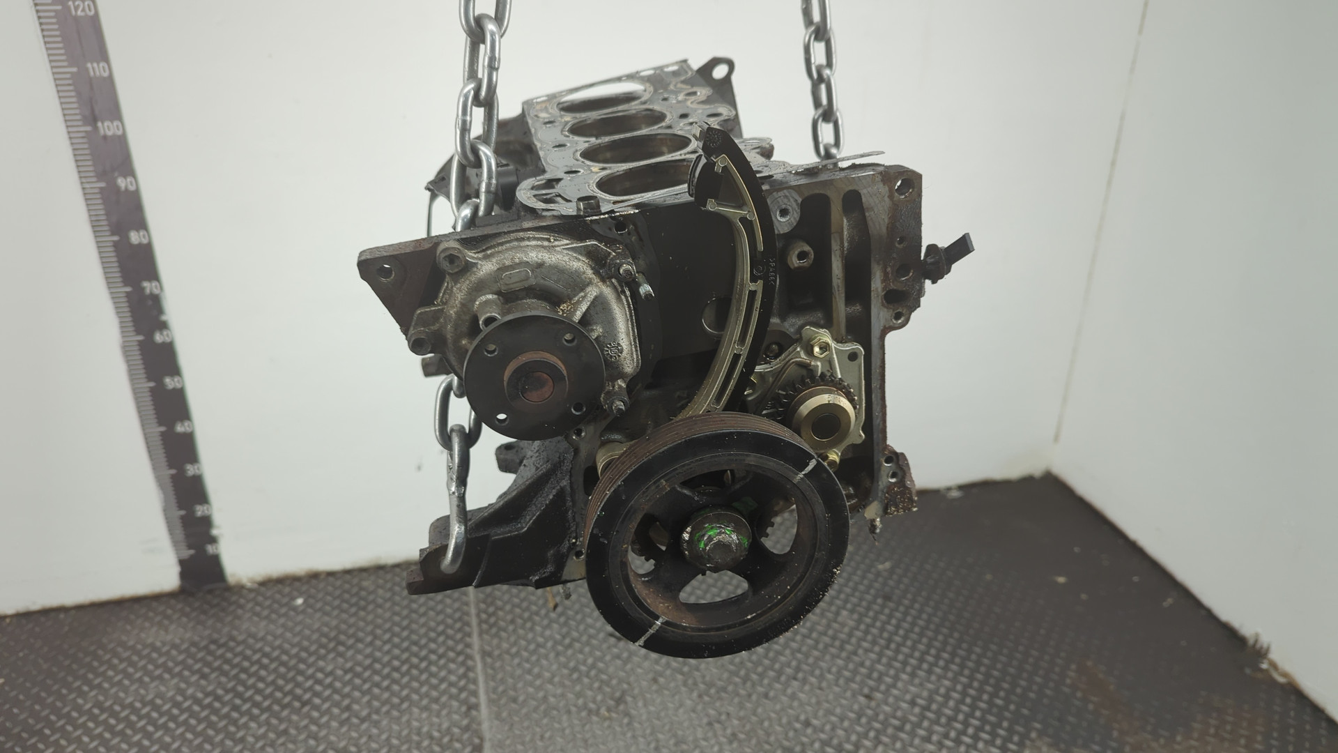 Блок двигателя