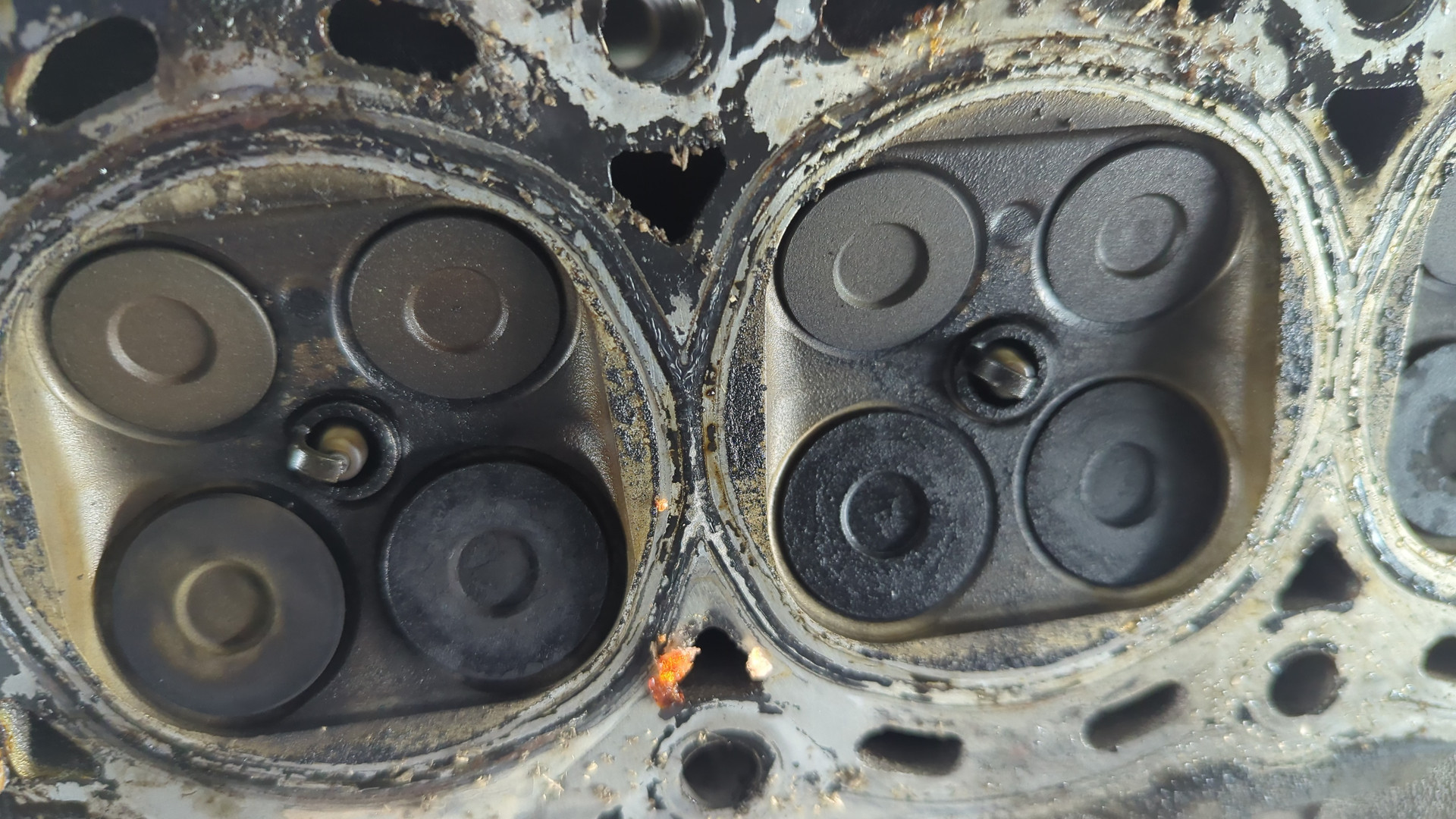 Головка блока цилиндров