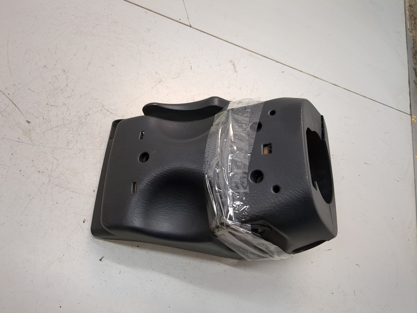 Кожух рулевой колонки