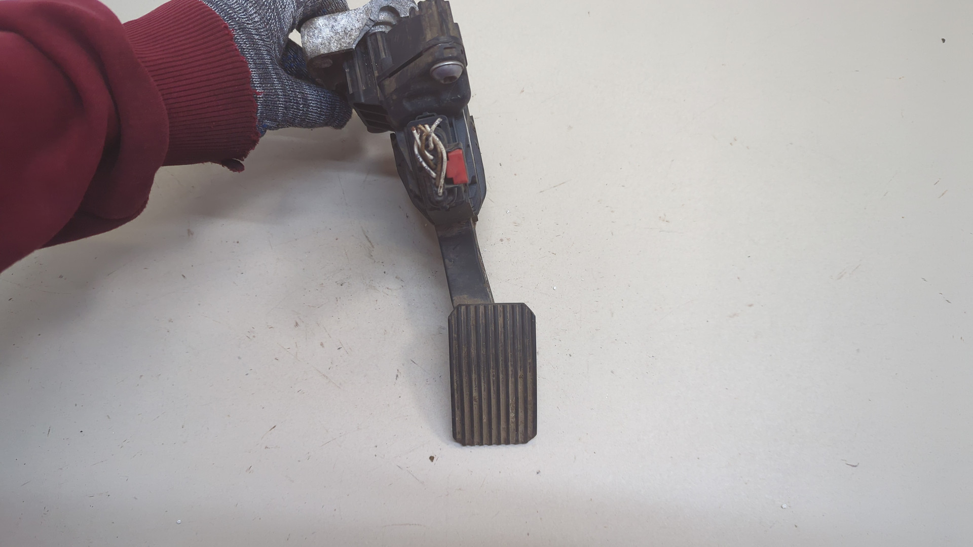 Педаль газа