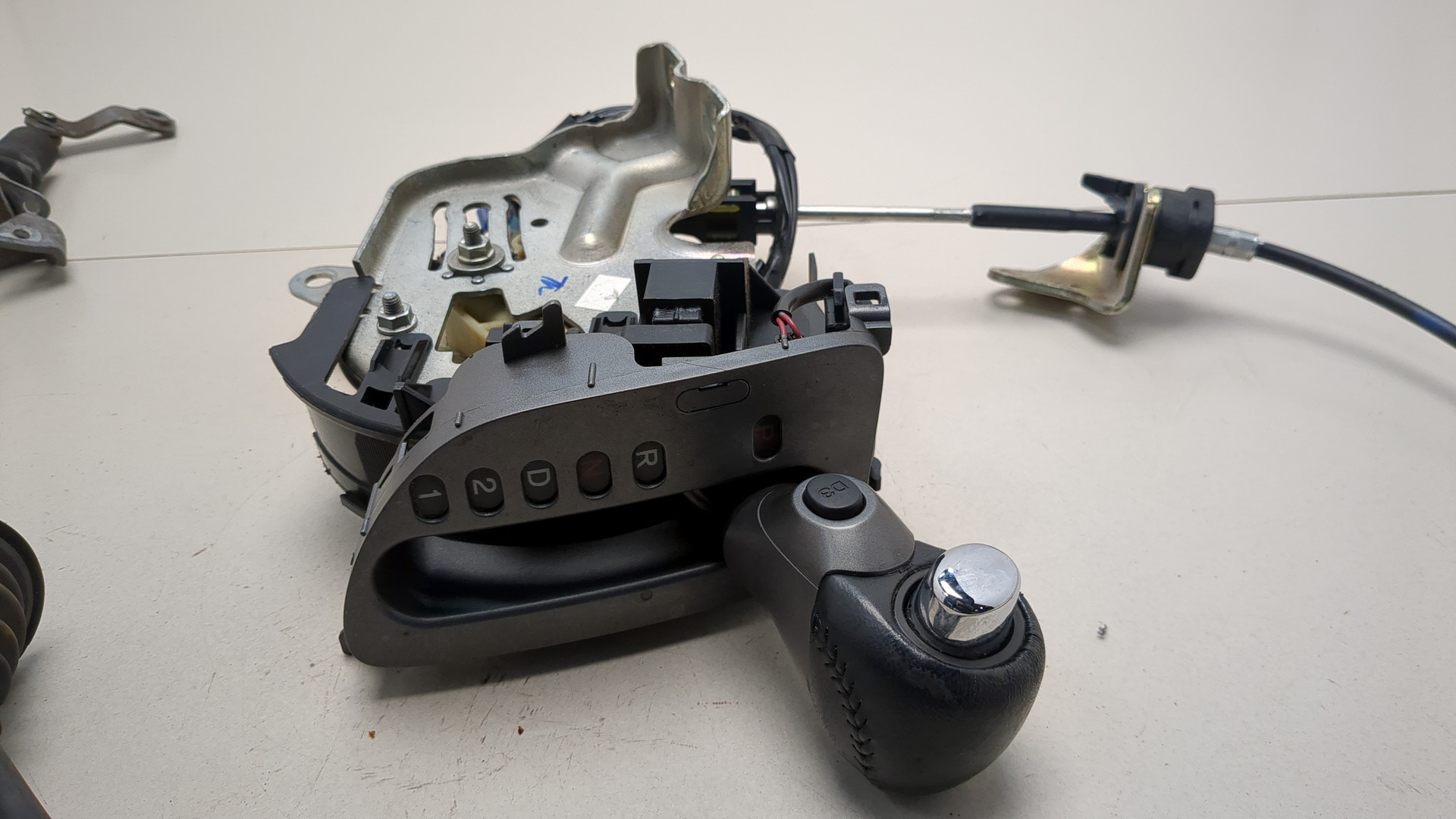 Кулиса МКПП / АКПП