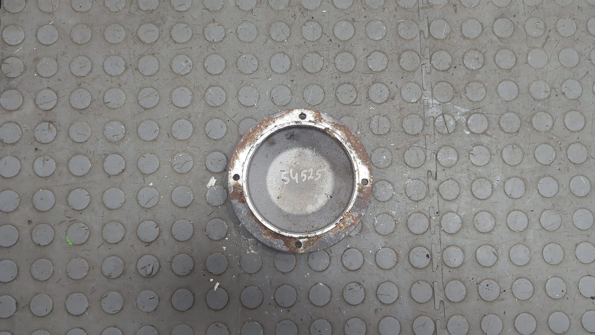 Крышка ступицы