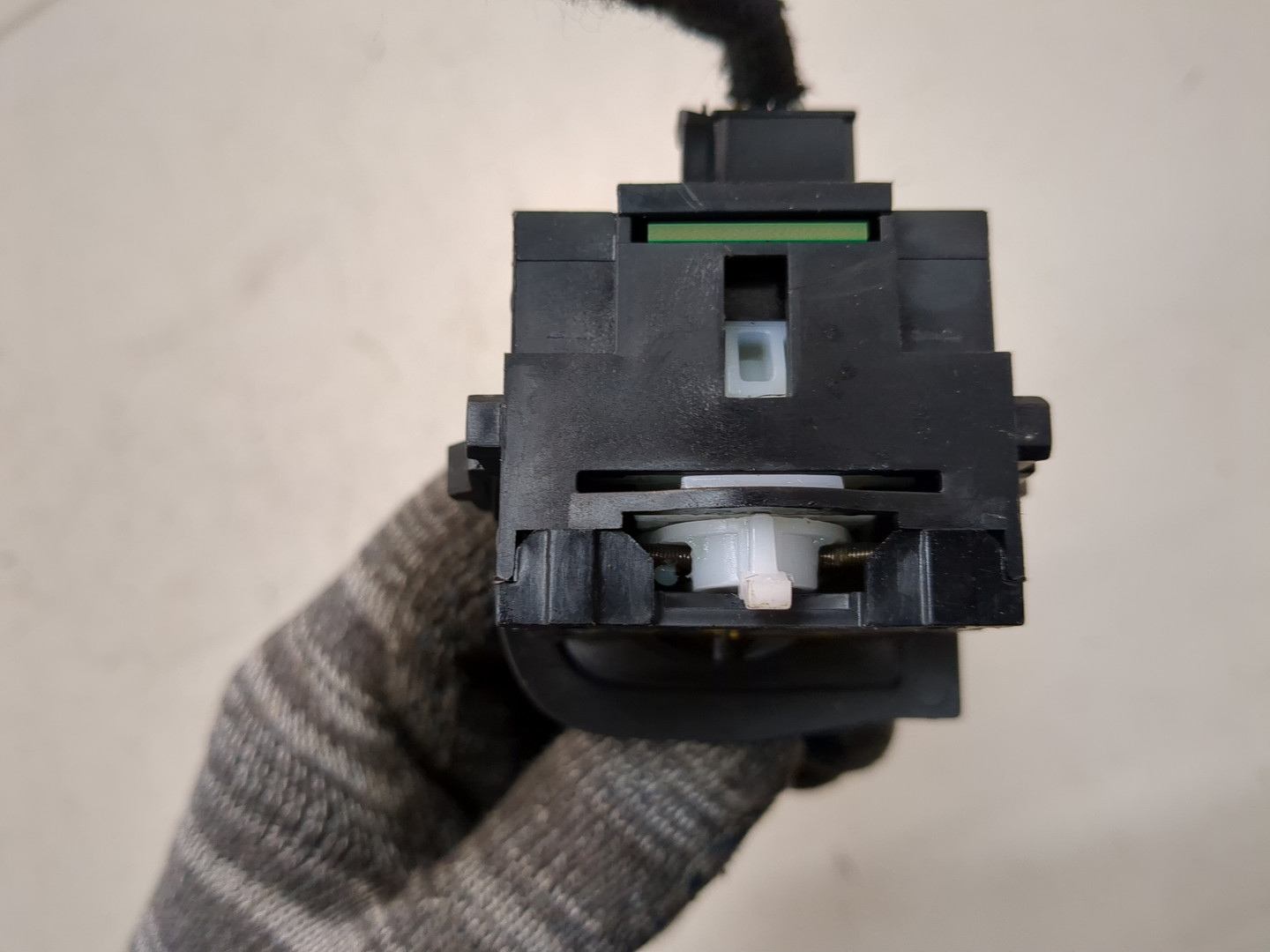 Переключатель поворотов подрулевой