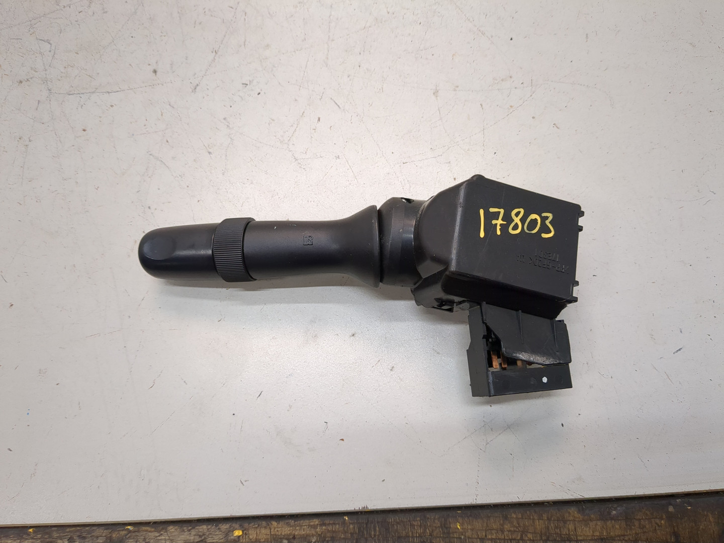 Переключатель стеклоочистителей