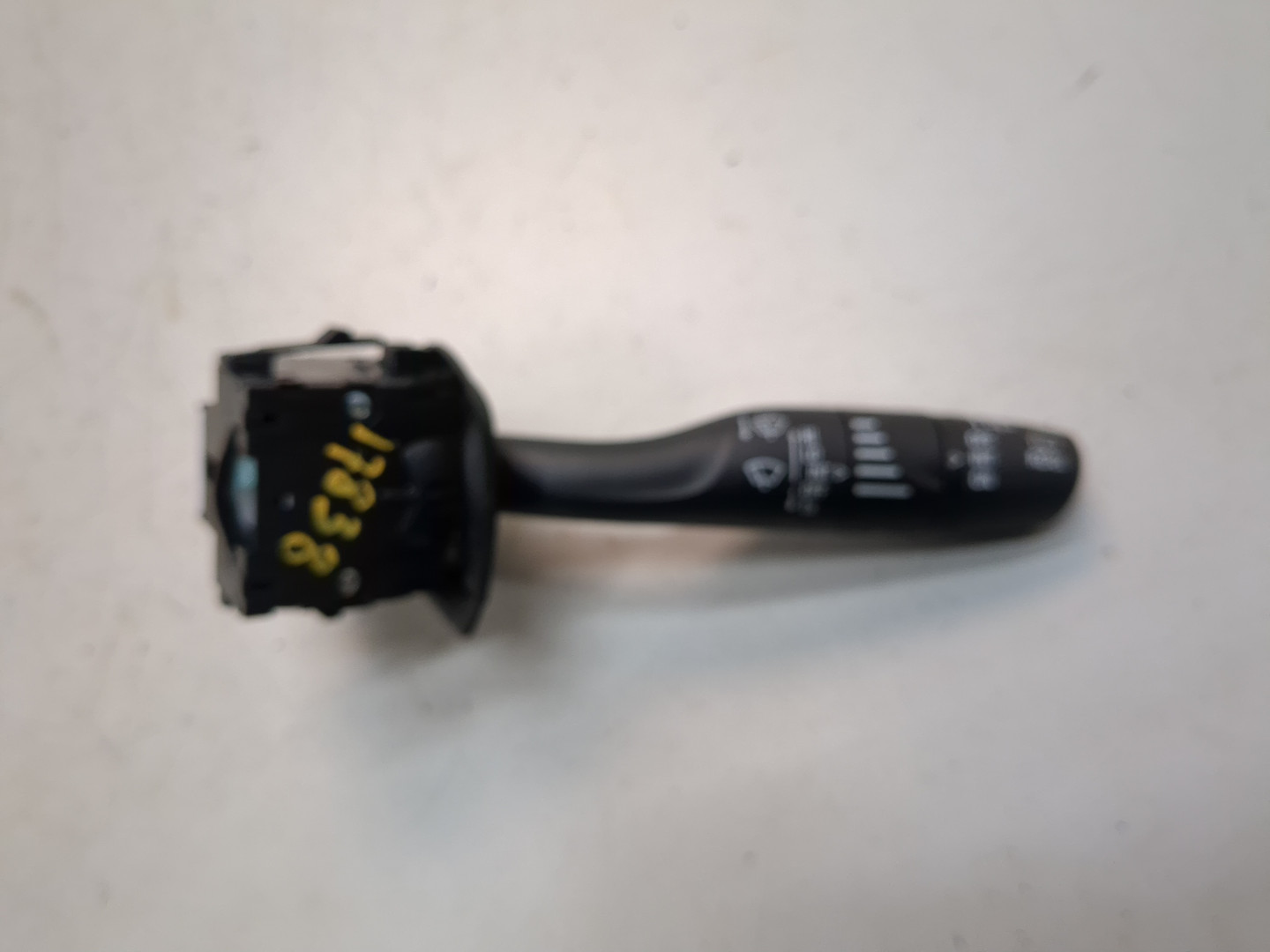 Переключатель стеклоочистителей