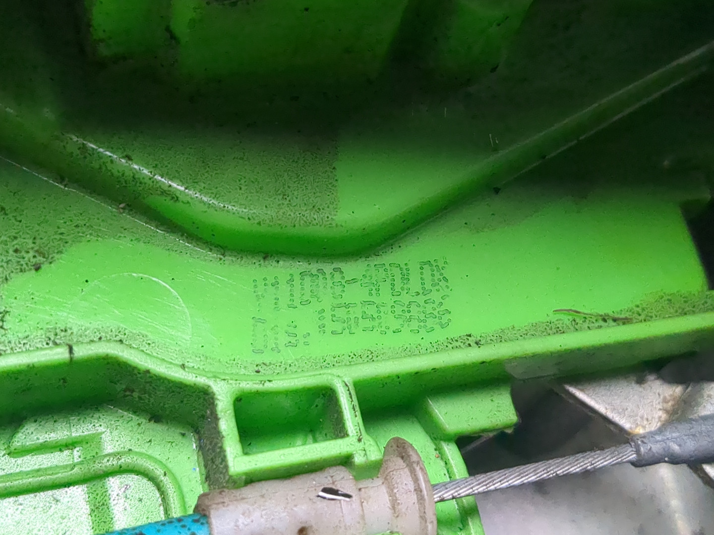 Замок двери задней правой