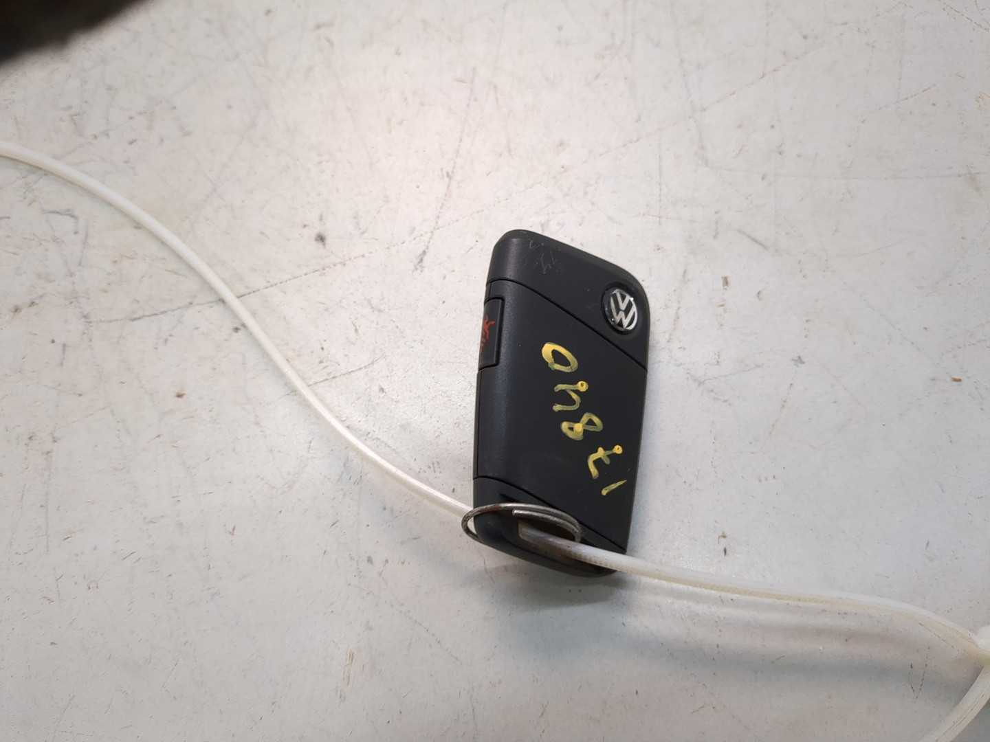 Ключ зажигания