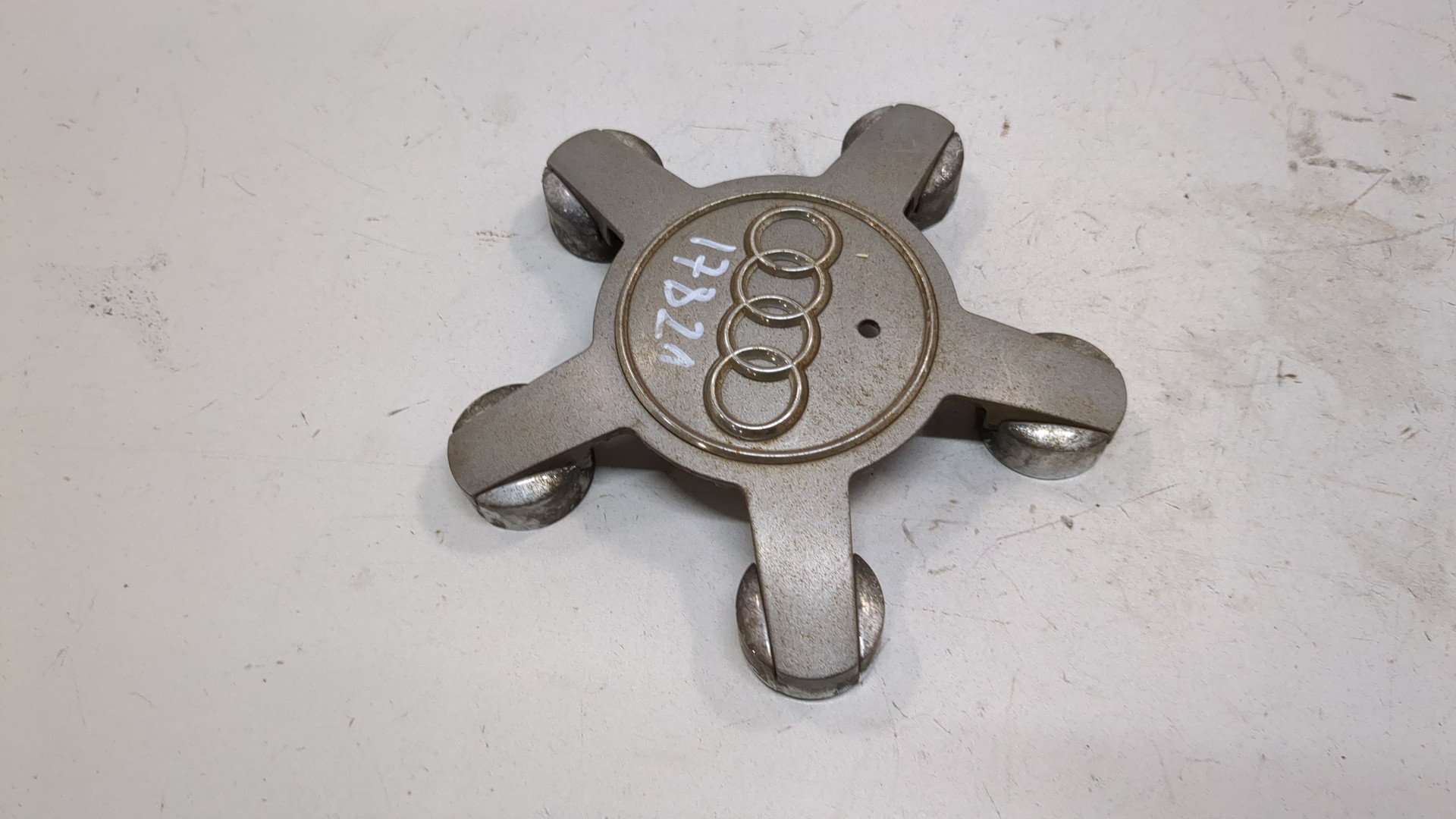 Колпак декоративный