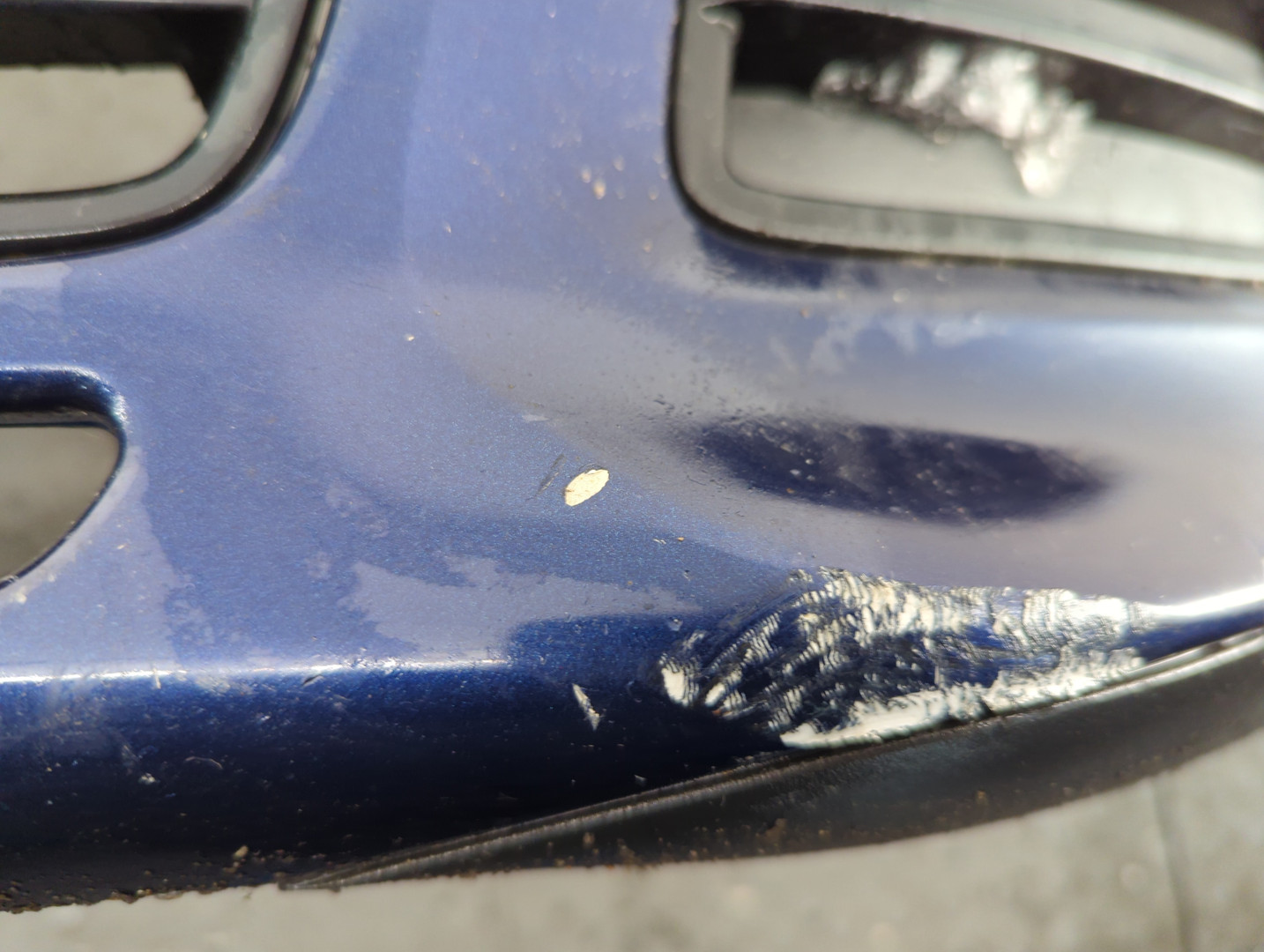 Бампер передний