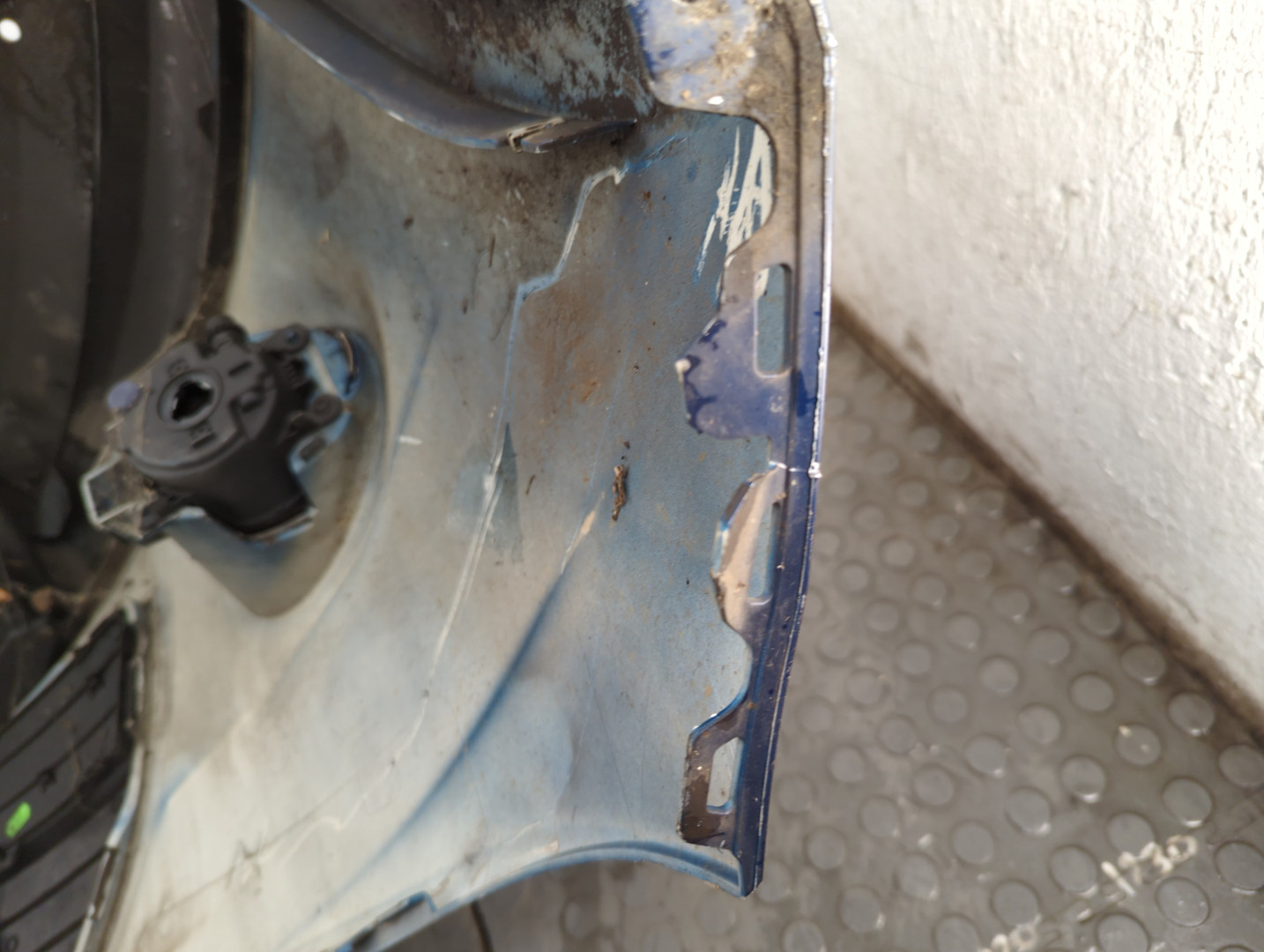 Бампер передний