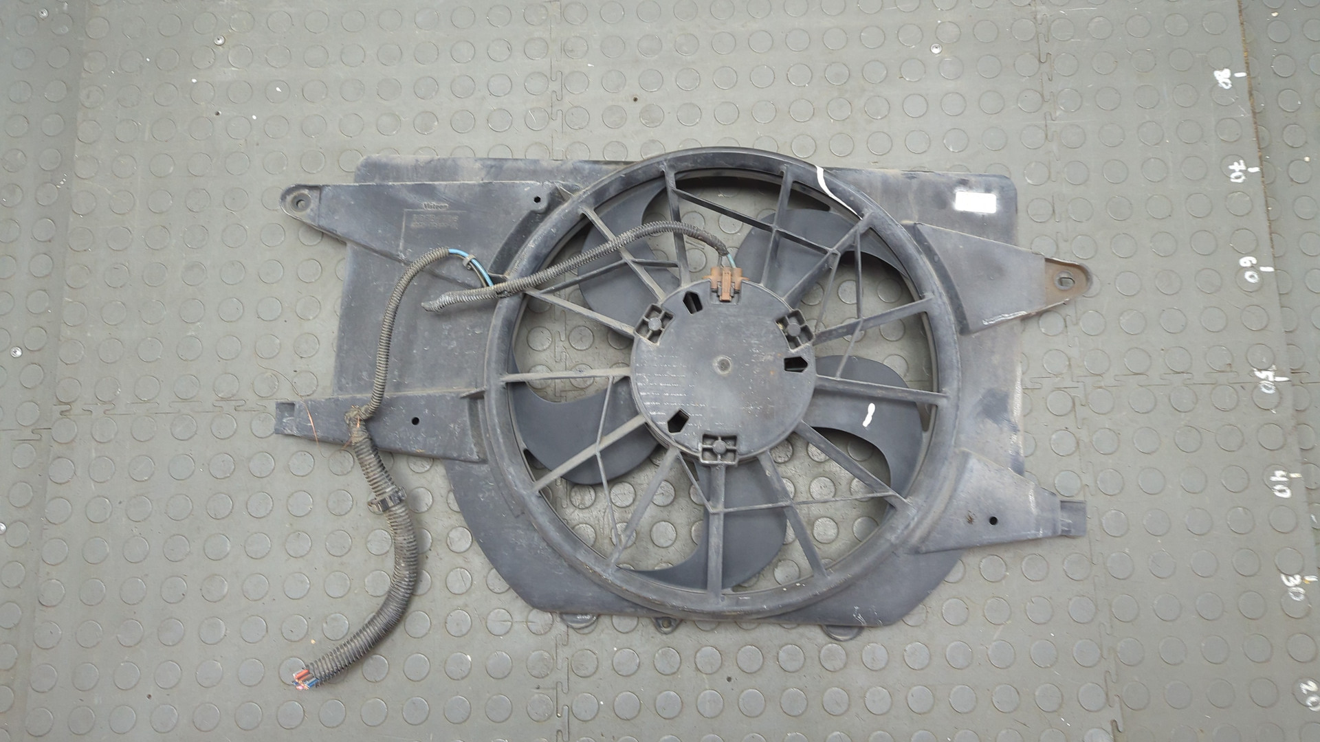 Вентилятор радиатора