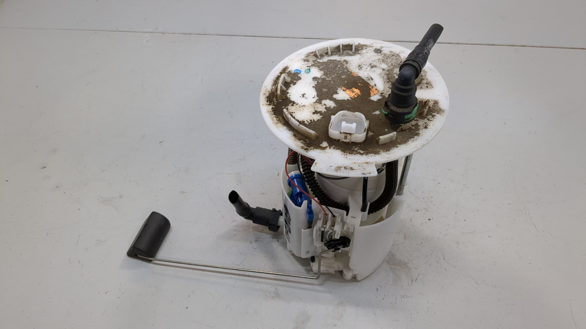 Насос топливный электрический