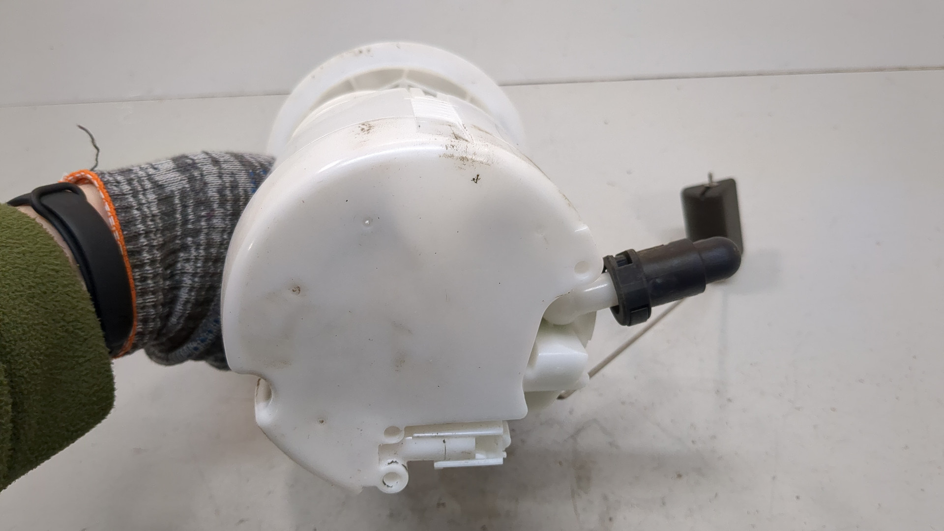 Насос топливный электрический