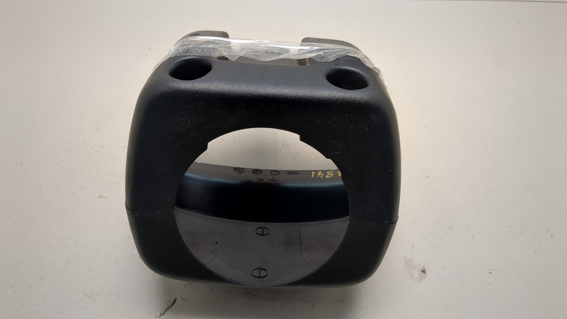 Кожух рулевой колонки