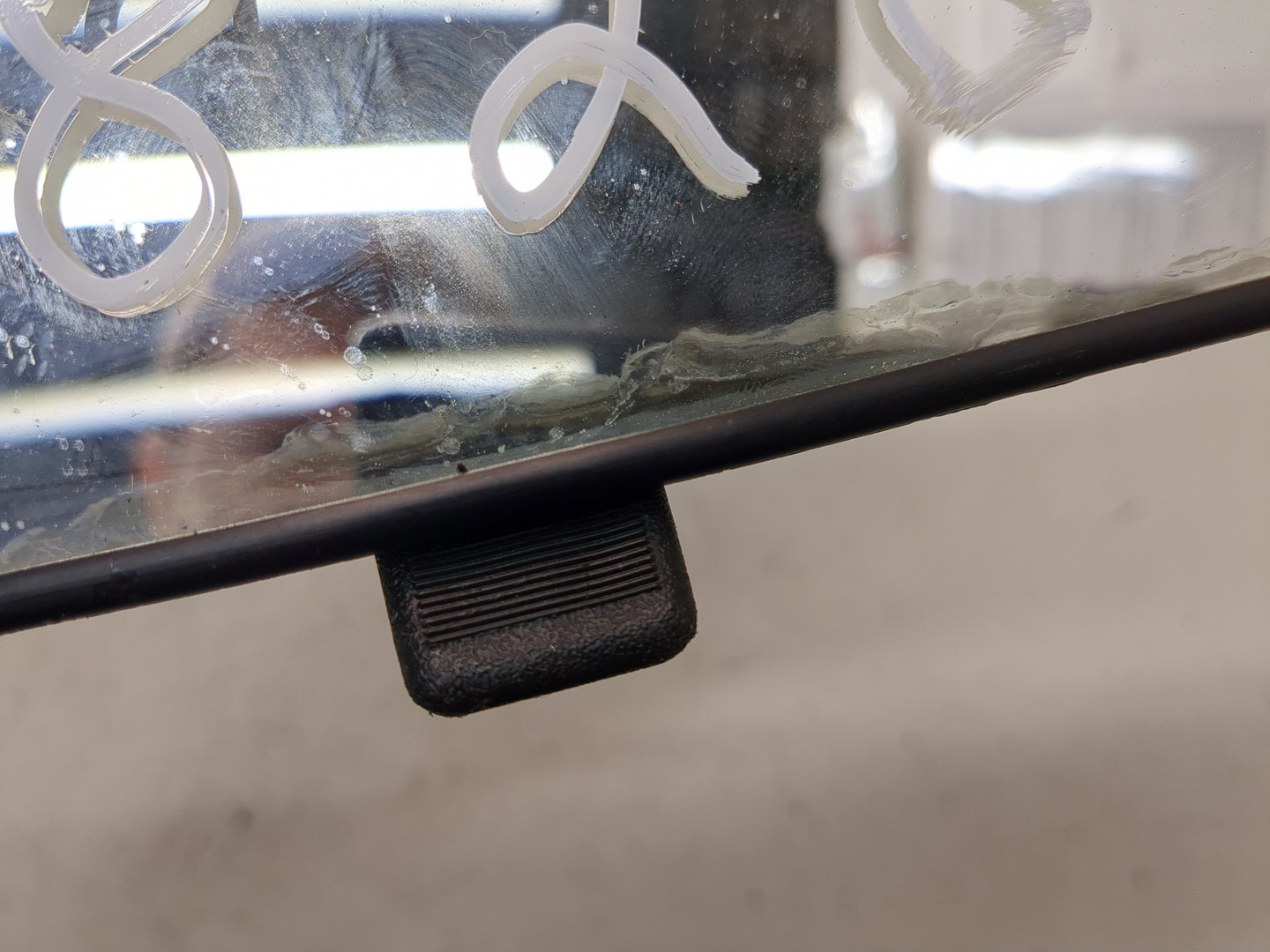 Зеркало заднего вида