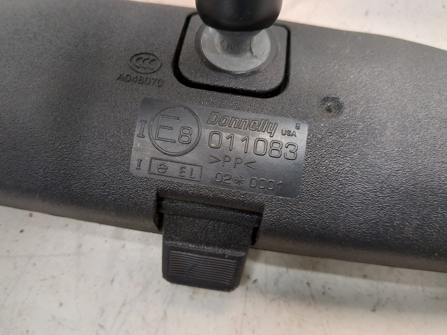 Зеркало заднего вида