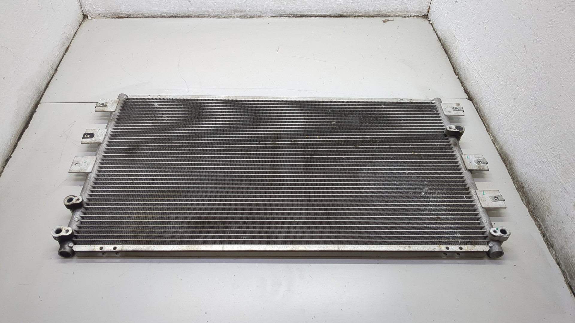 Радиатор кондиционера / конденсер