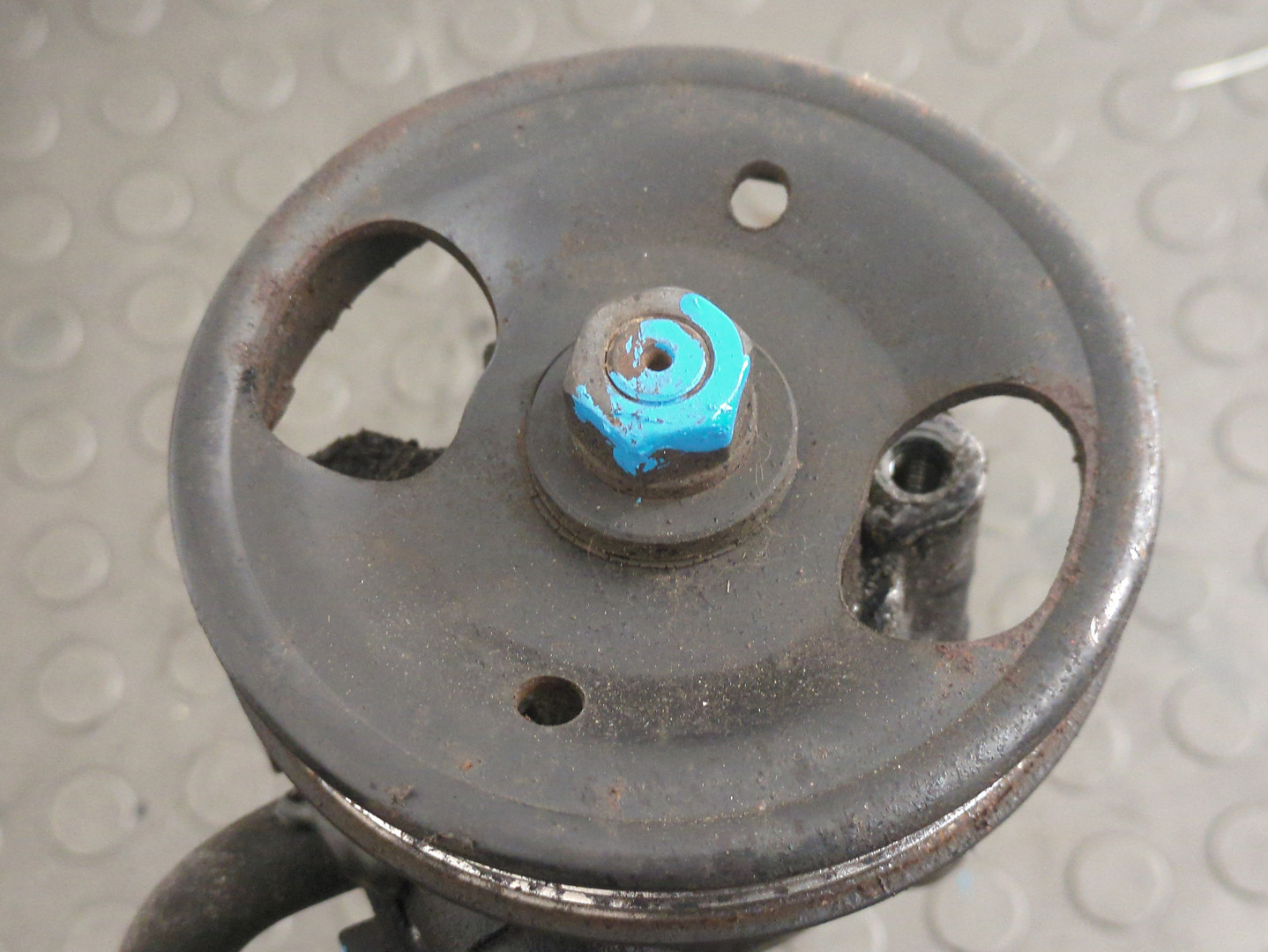 Насос ГУР (гидроусилитель руля)