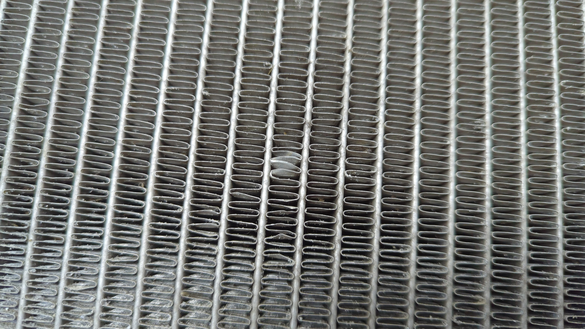 Радиатор охлаждения двигателя основной