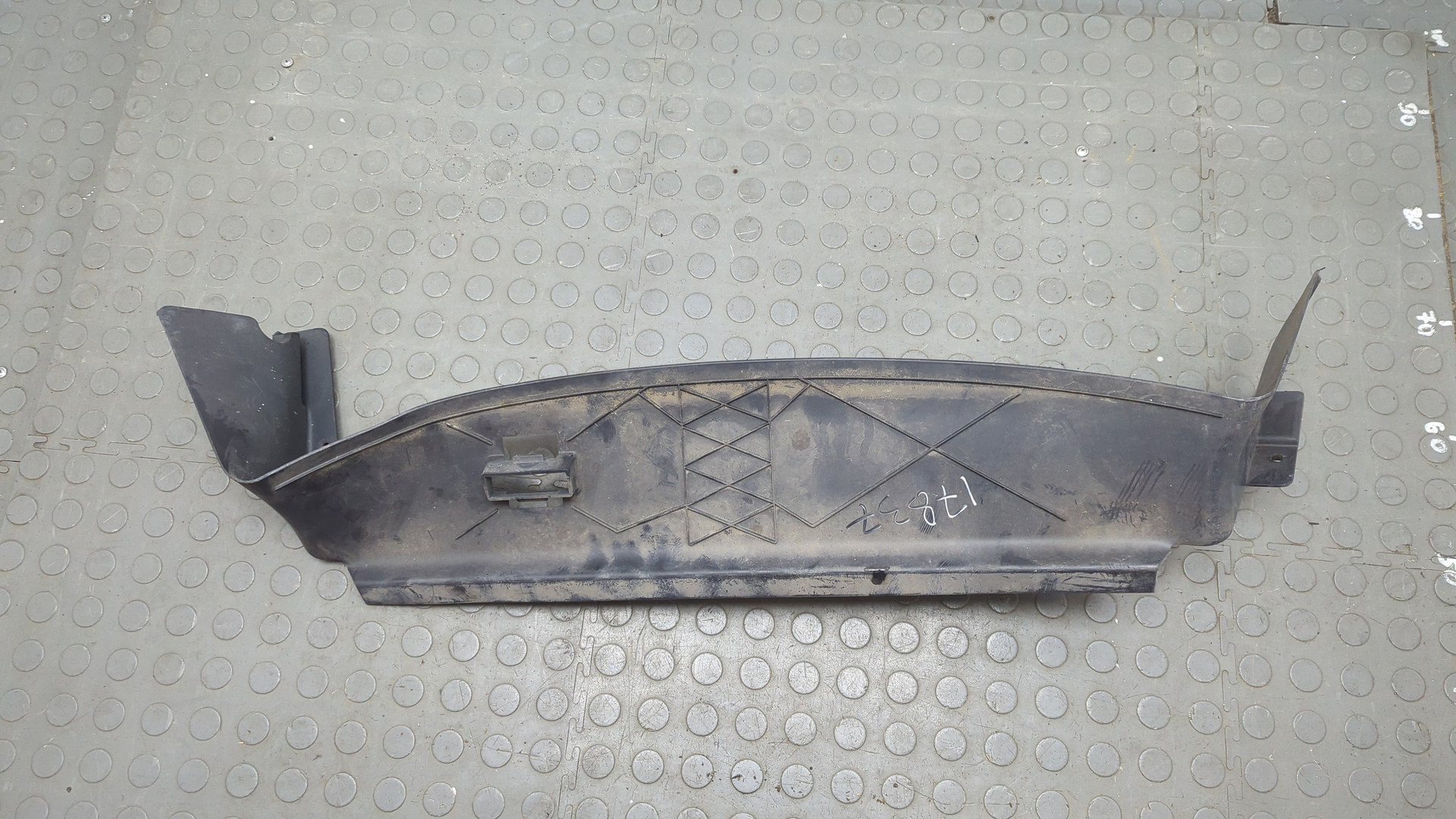 Диффузор вентилятора