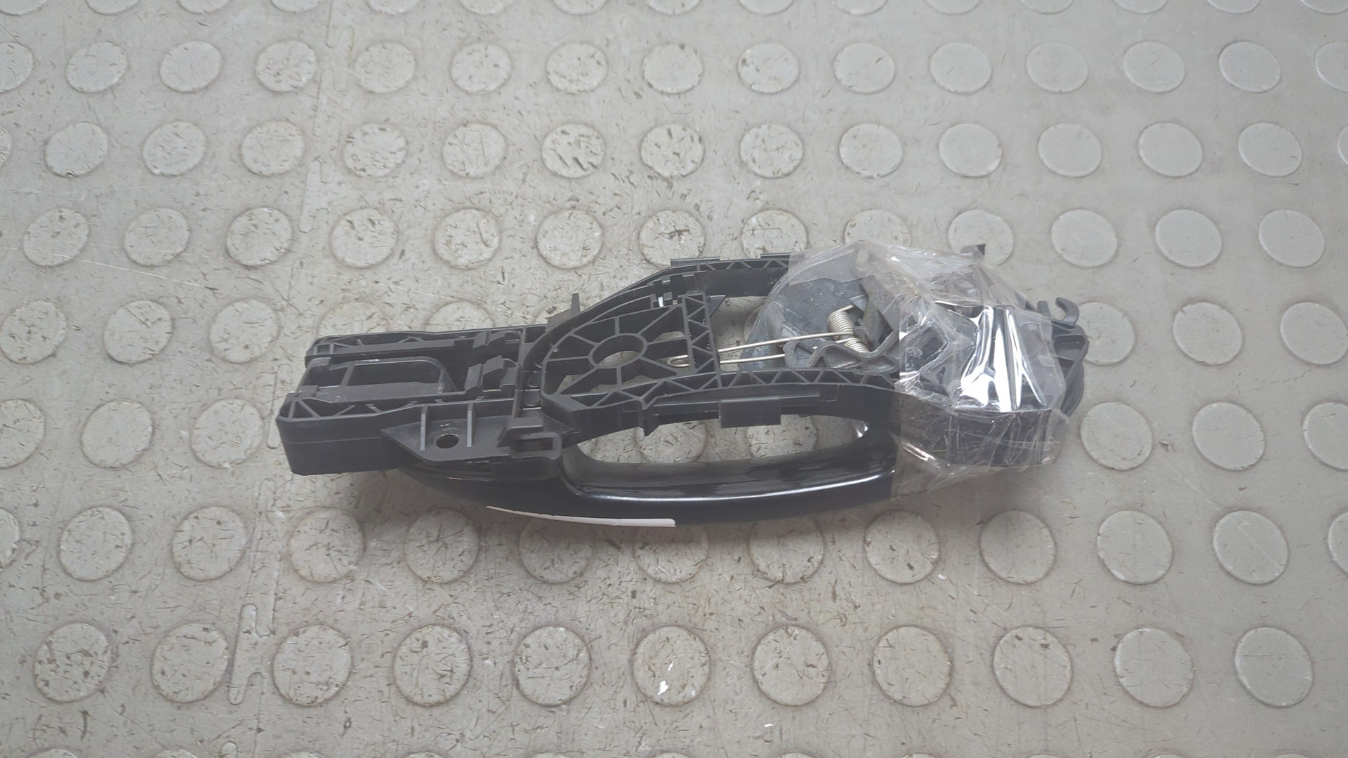 Ручка двери наружная