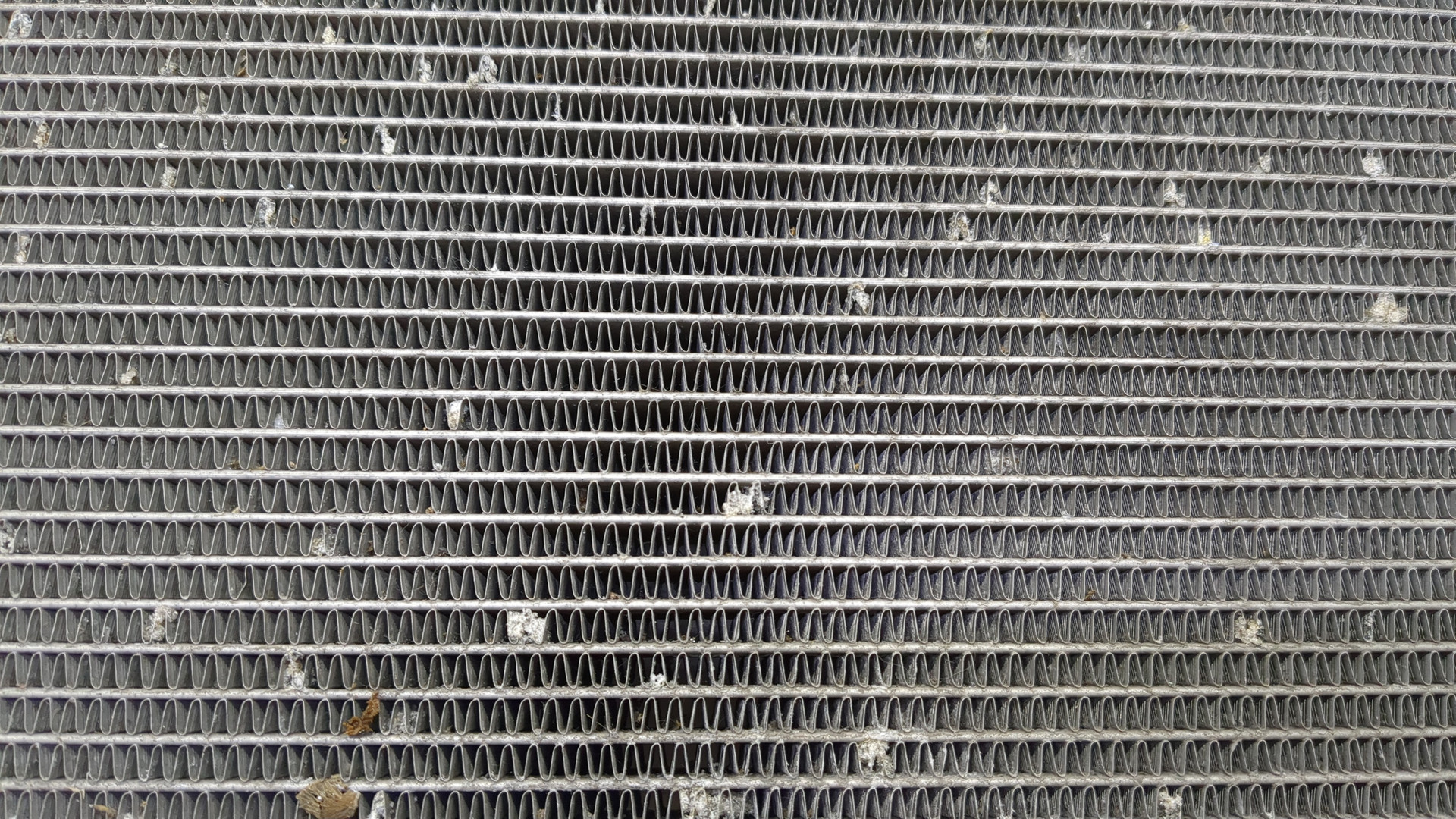 Радиатор охлаждения двигателя основной