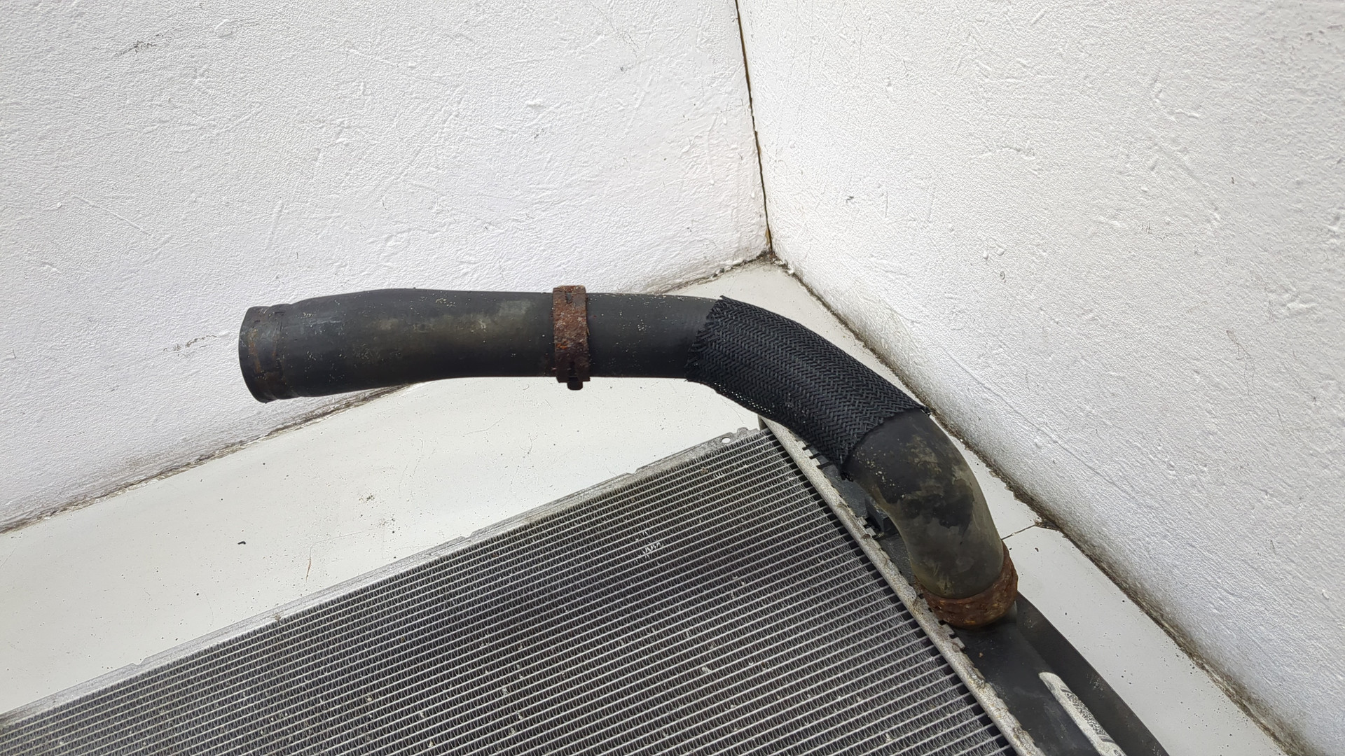 Радиатор охлаждения двигателя основной