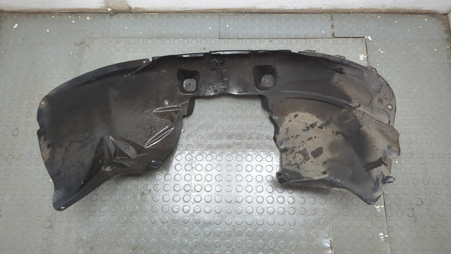 Локер передний левый