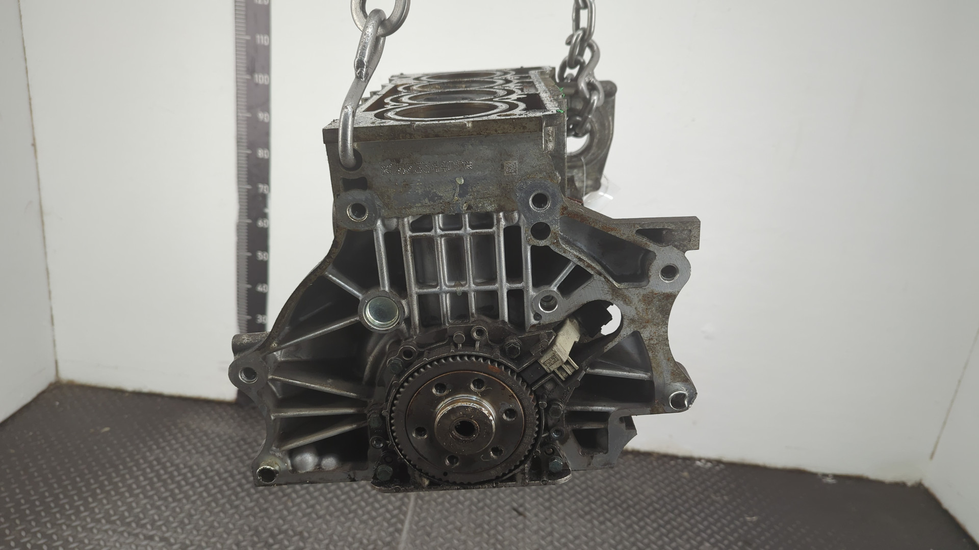 Блок двигателя