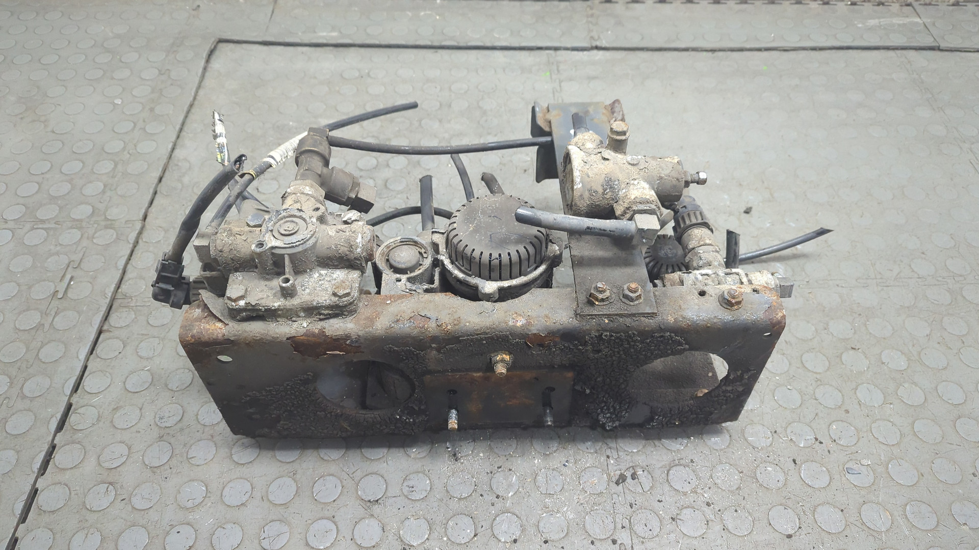 Кран защитный 4-х контурный