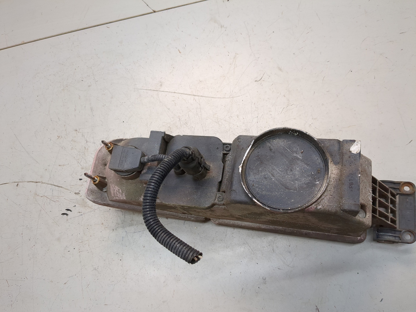 Повторитель на крыло левый