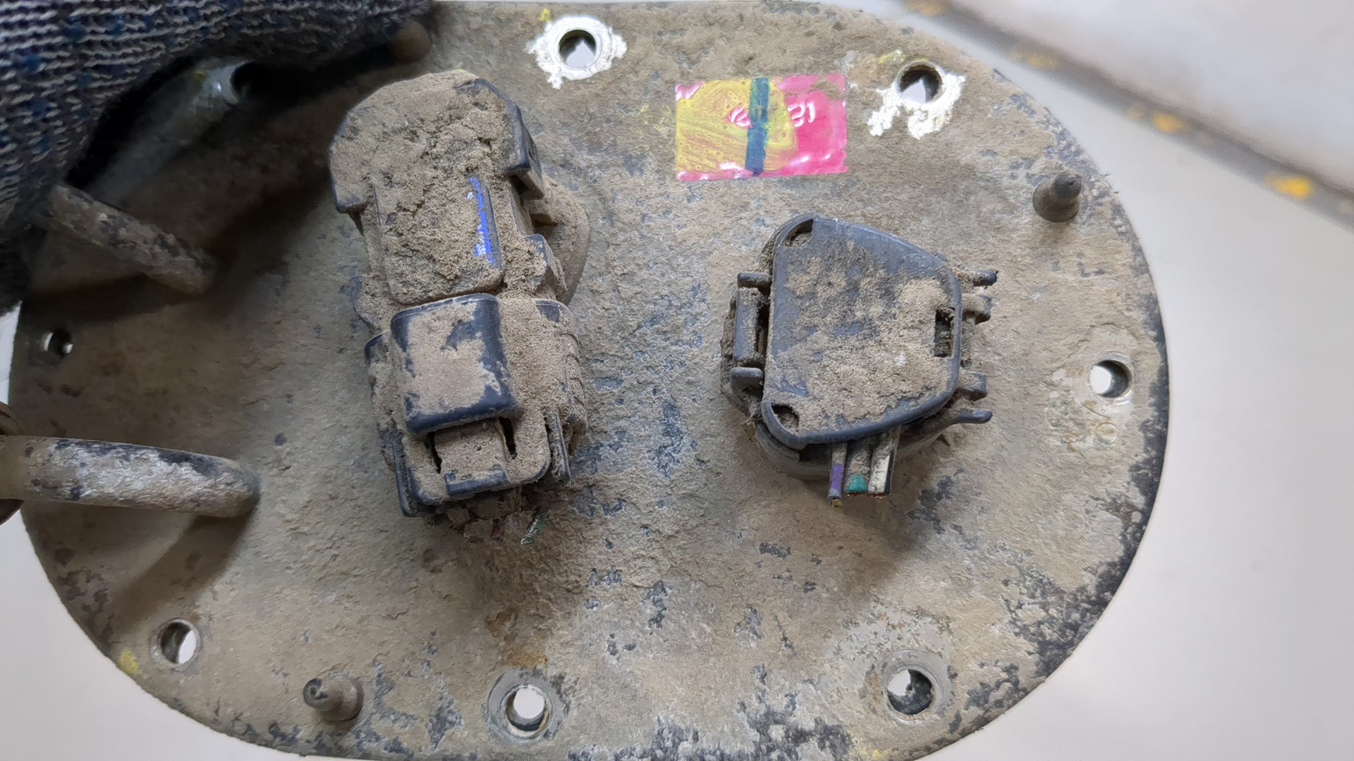 Насос топливный электрический