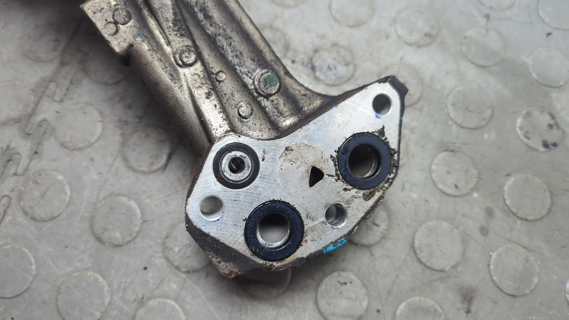 Корпус масляного фильтра