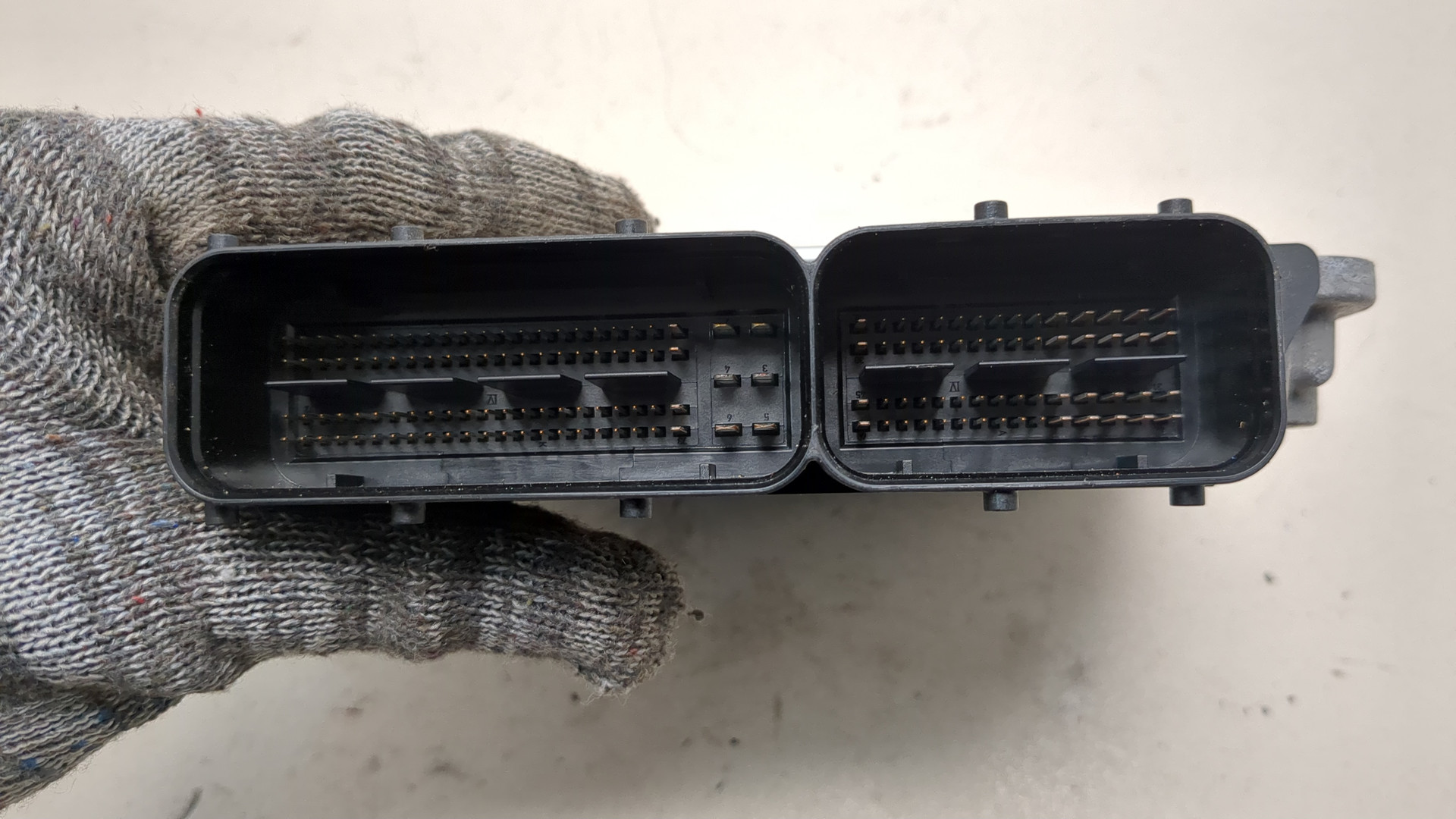 Блок управления двигателем