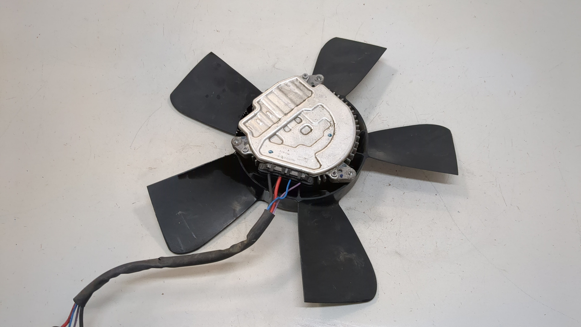 Вентилятор радиатора