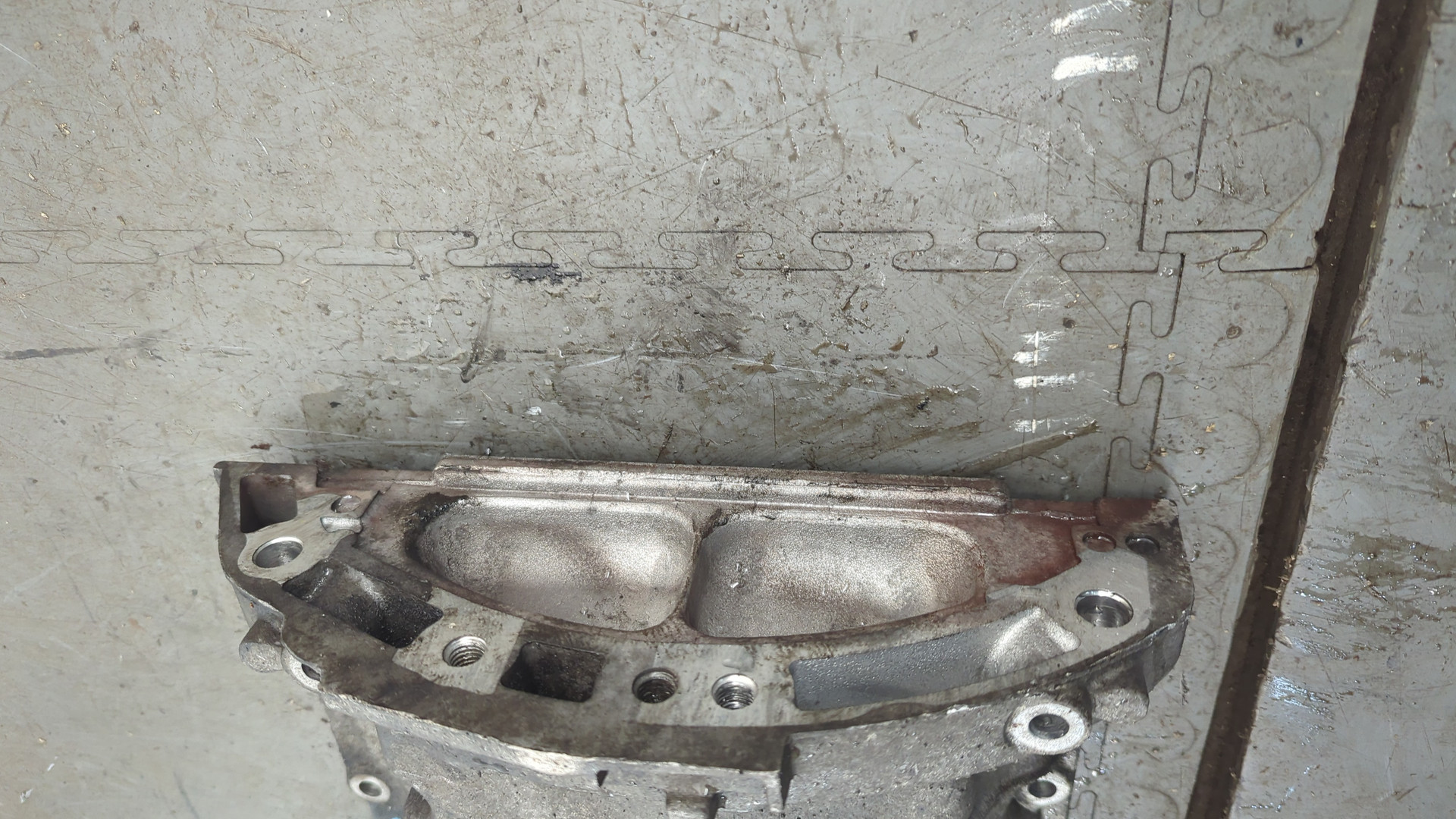 Поддон масляный двигателя (картер)