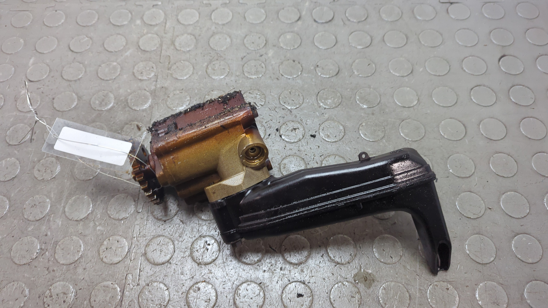 Насос масляный