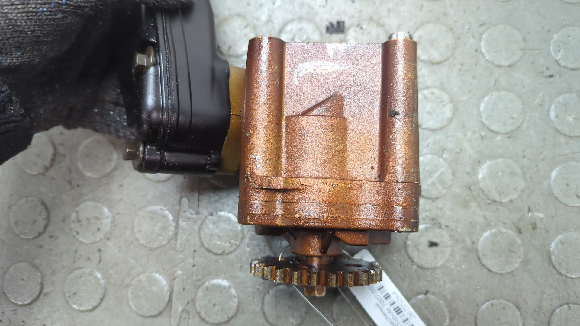 Насос масляный